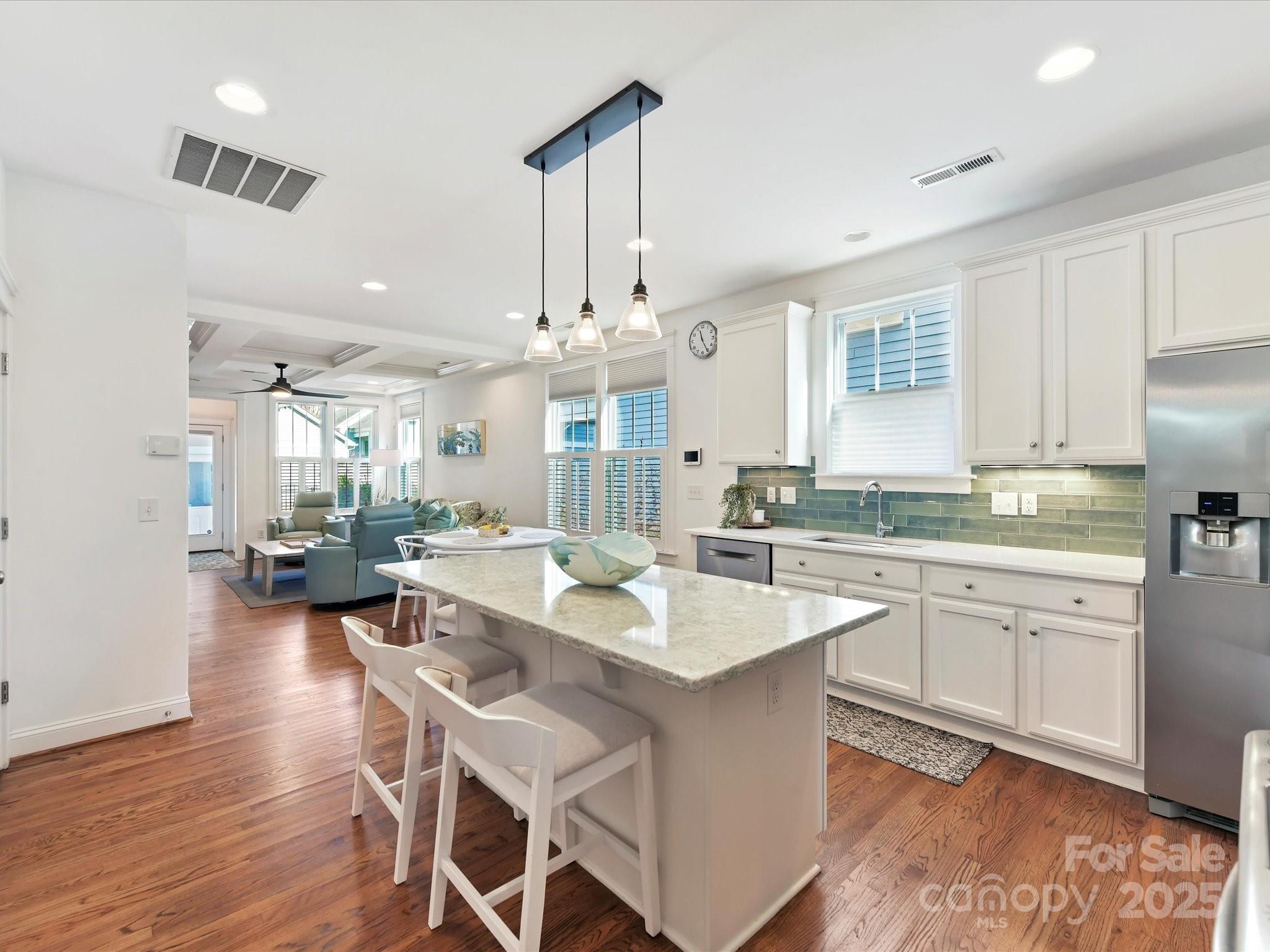 152 Lavender Bloom Loop