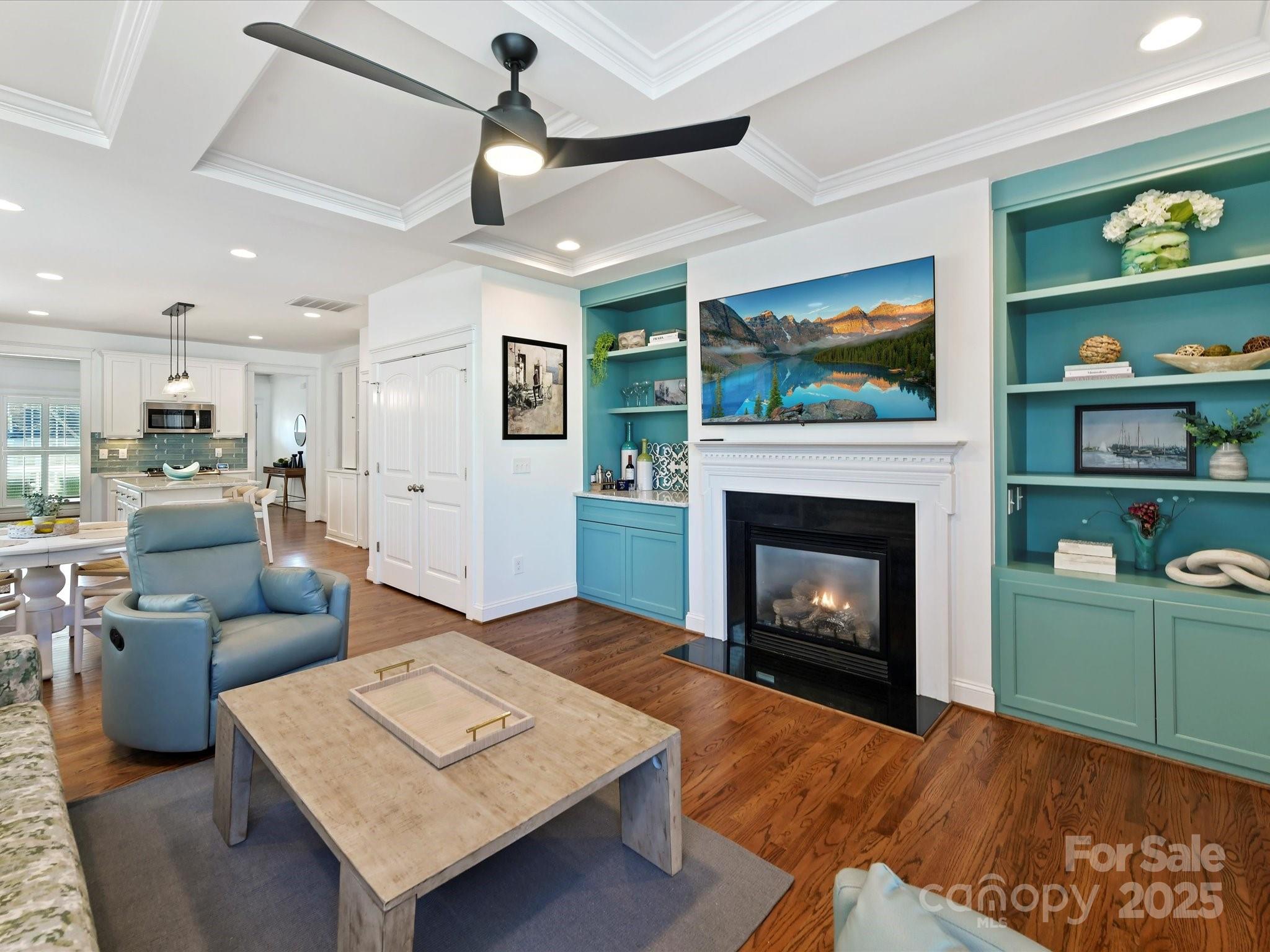 152 Lavender Bloom Loop