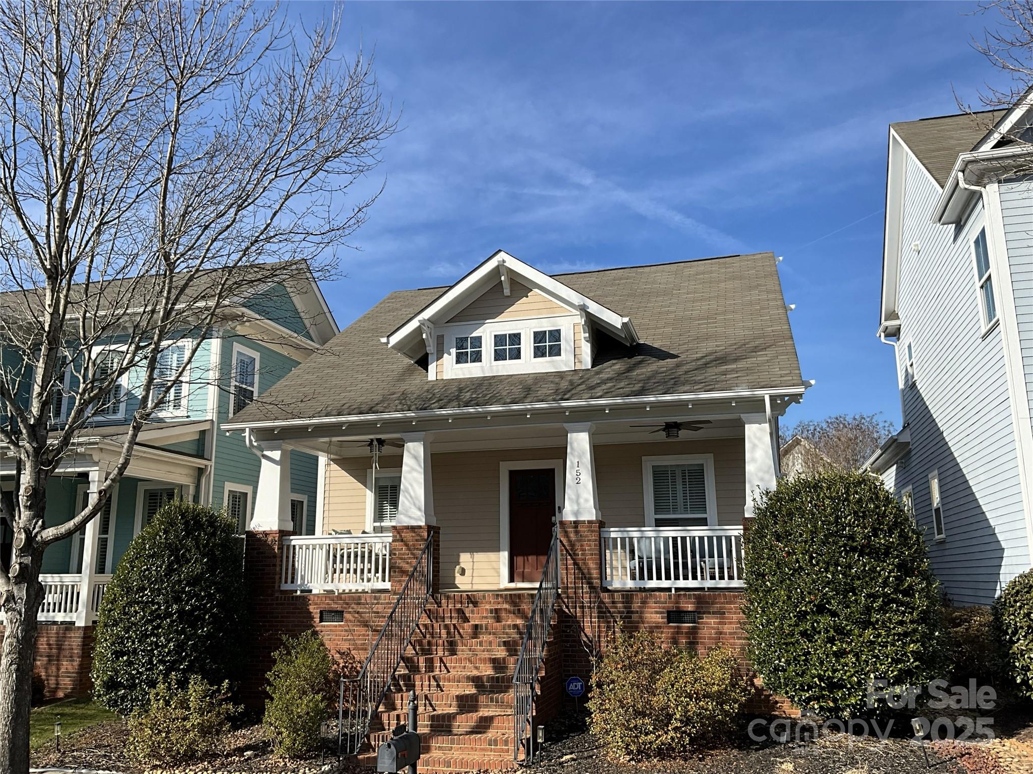 152 Lavender Bloom Loop