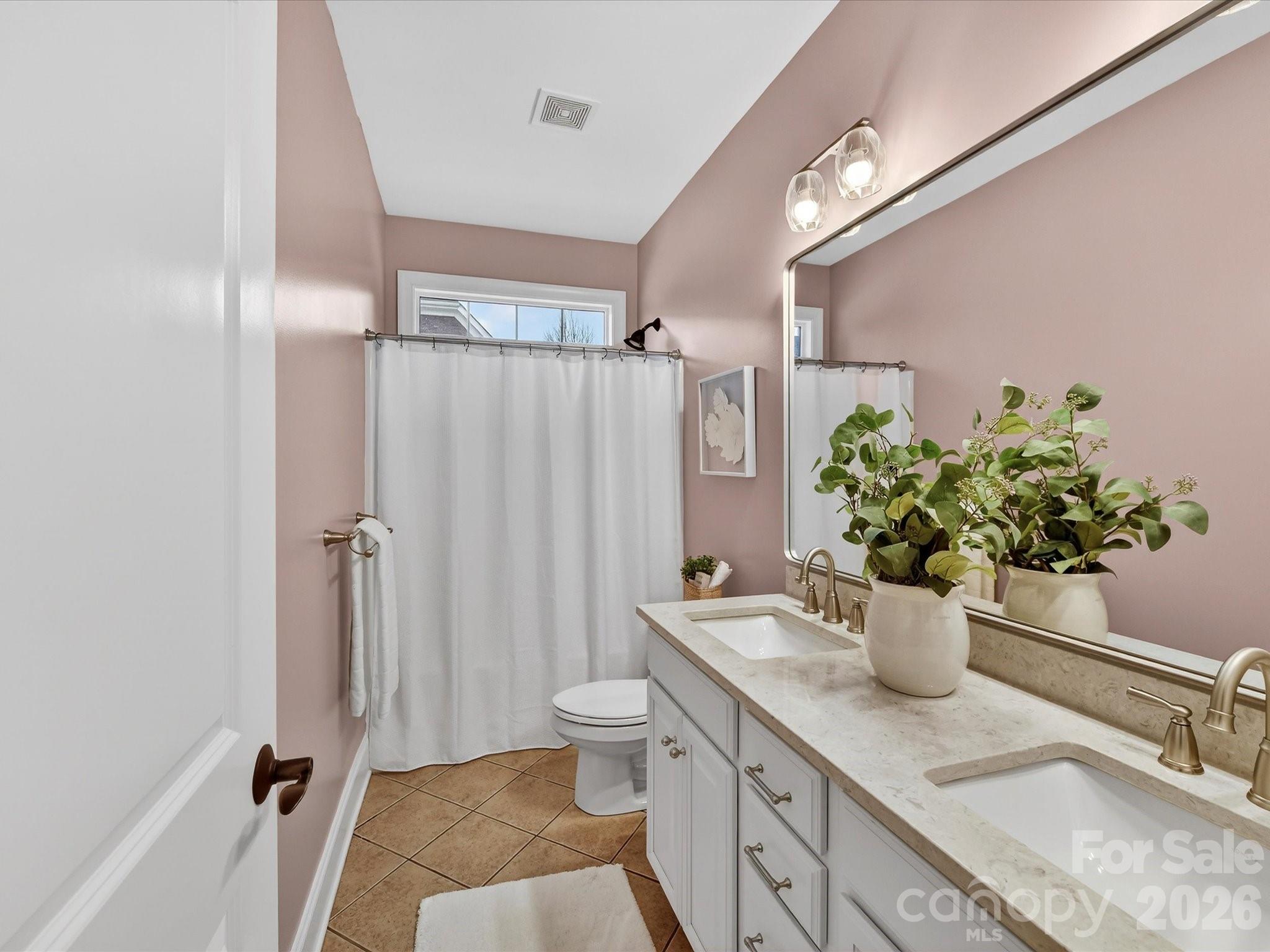 702 King Fredrick Lane SW