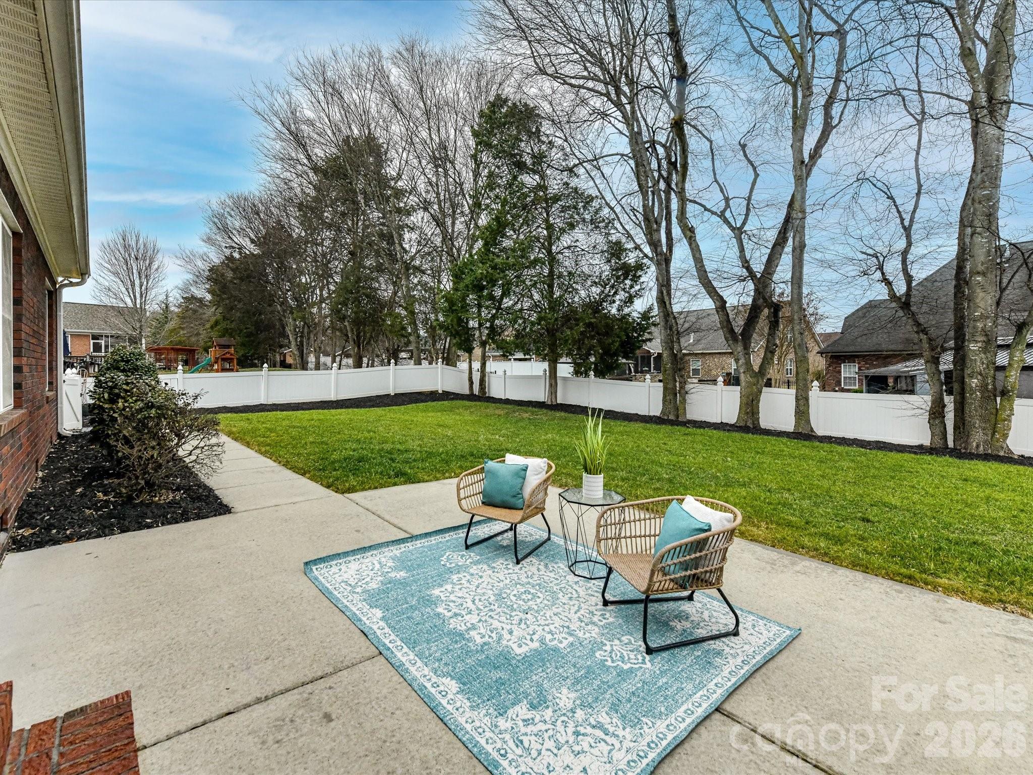 702 King Fredrick Lane SW