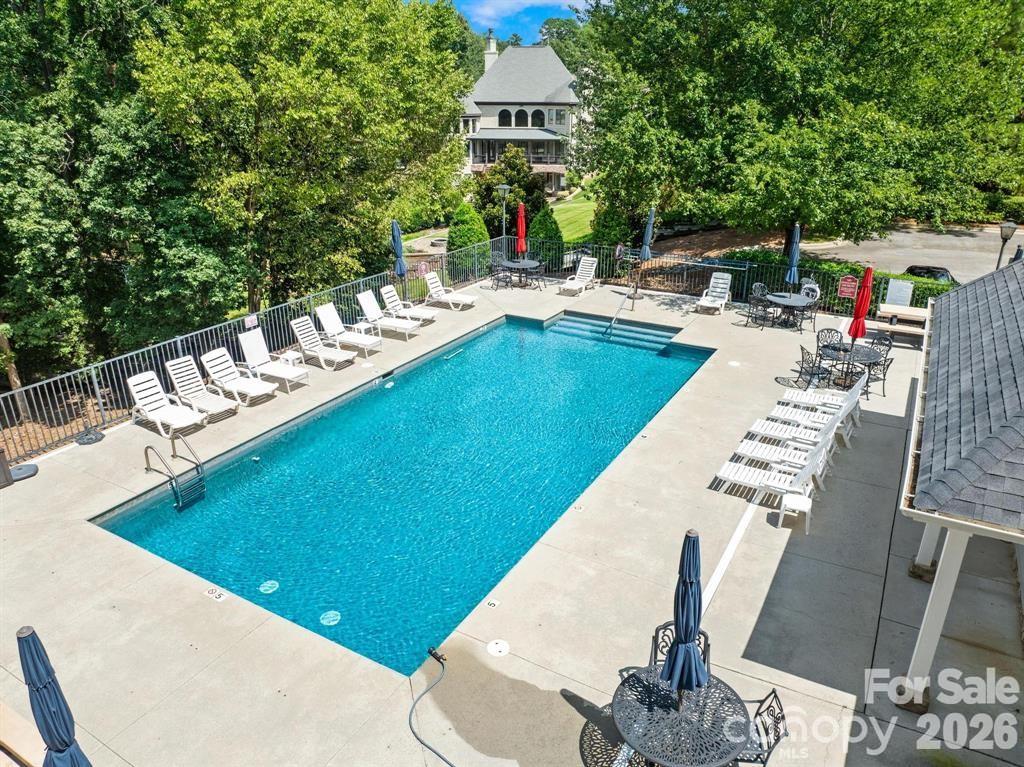 19716 Outermark Lane