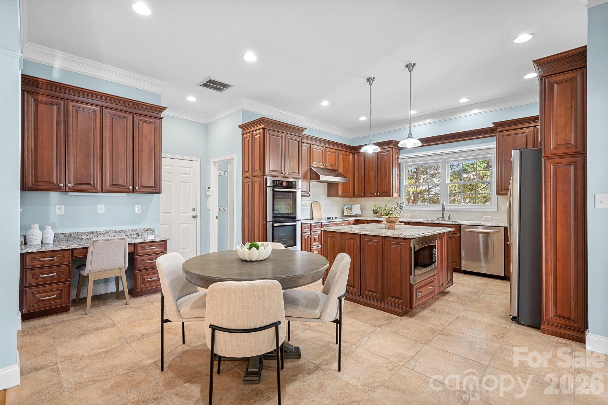 15919 Stonemont Road Unit: 235