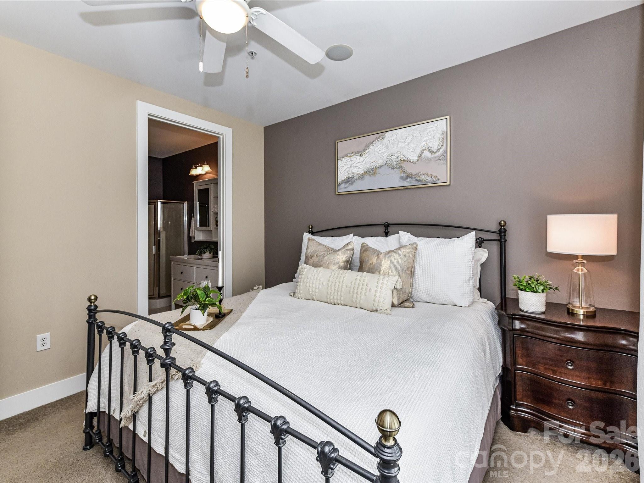 1101 W 1st Street Unit: 302