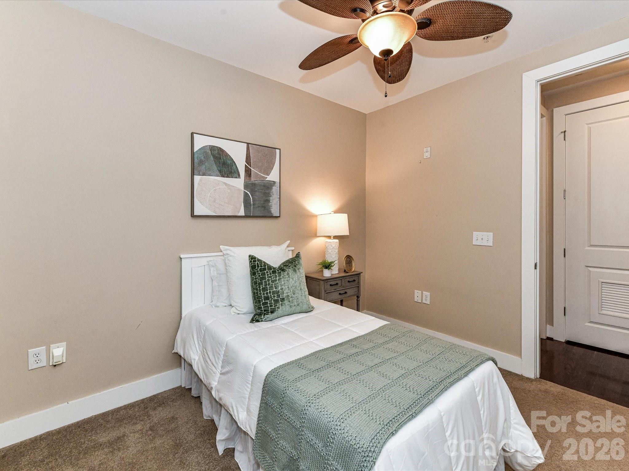 1101 W 1st Street Unit: 302