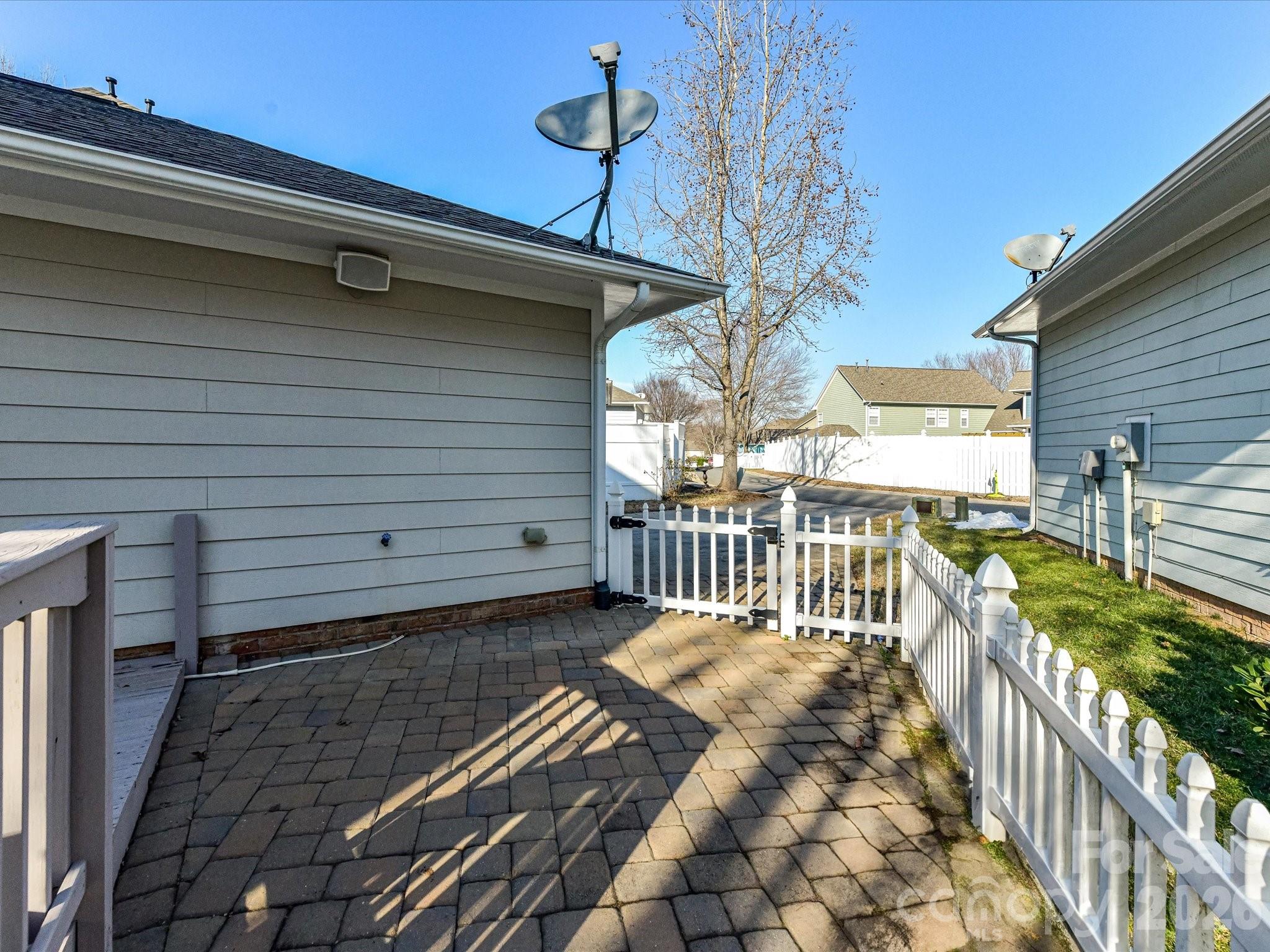 17526 Harbor Walk Drive