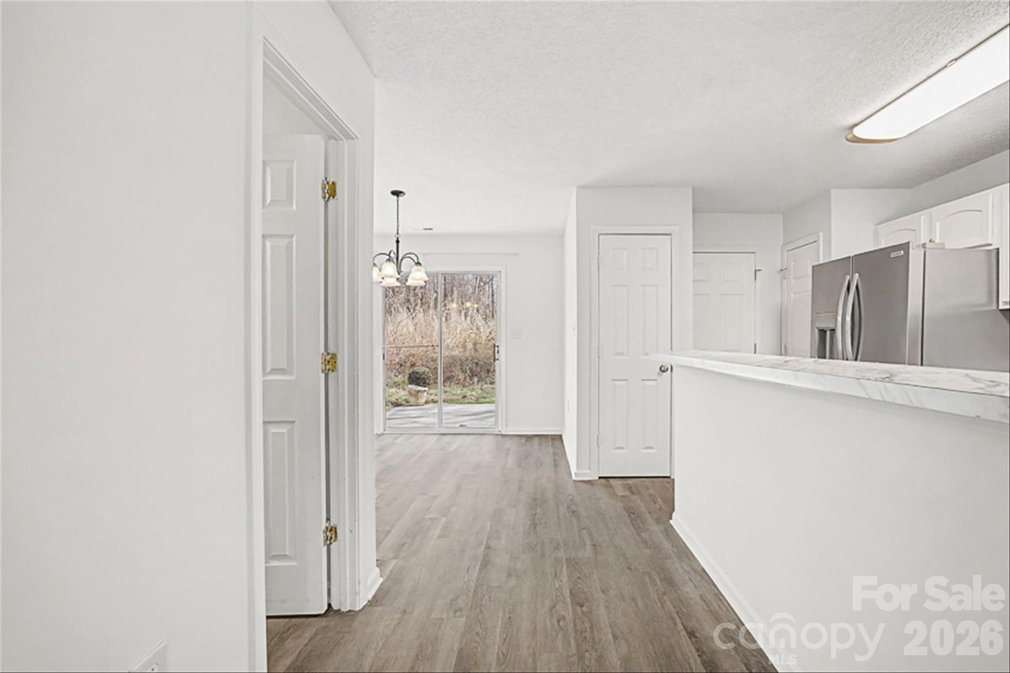 2405 Smugglers Court