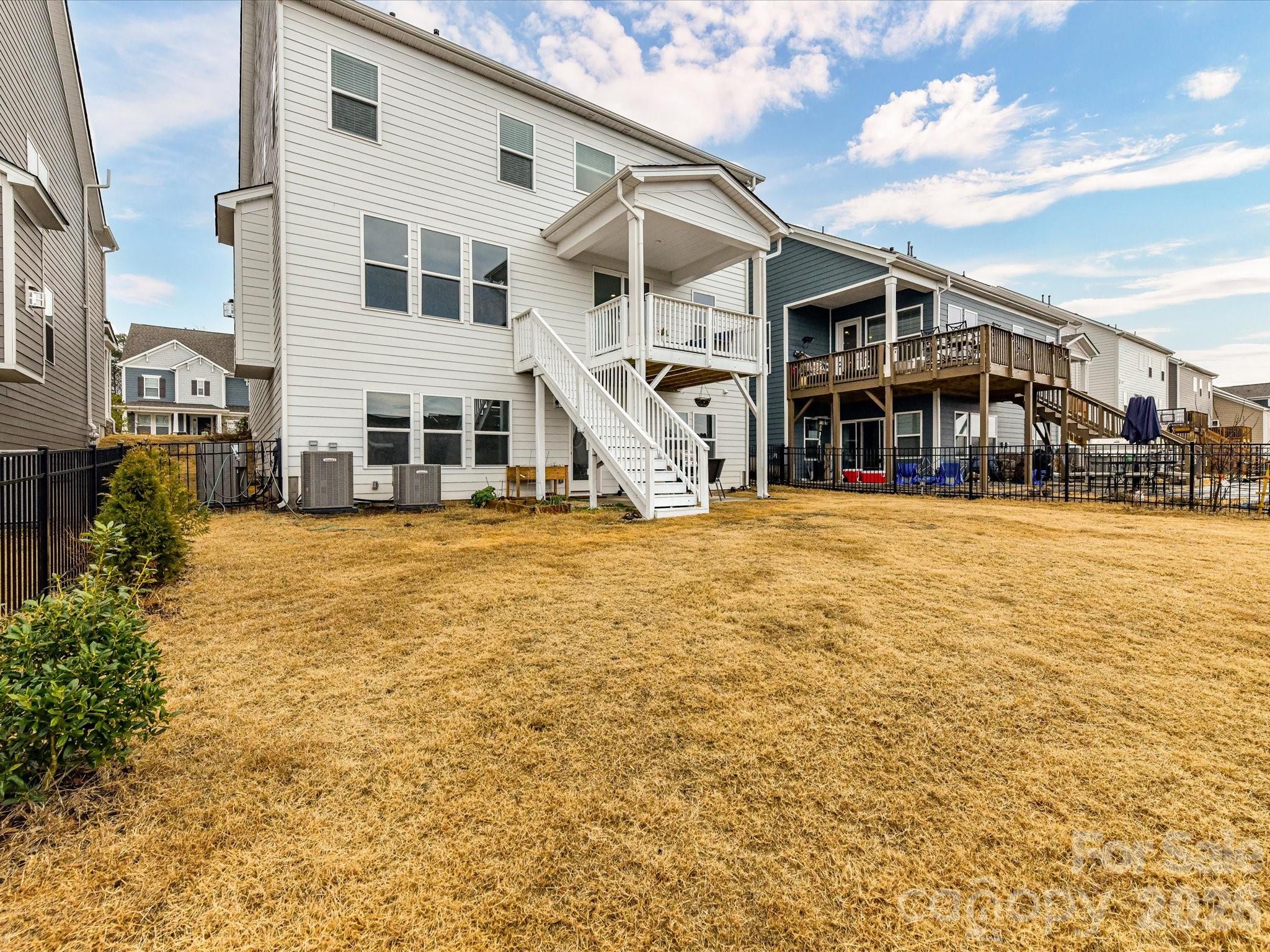 118 Winterberry Street