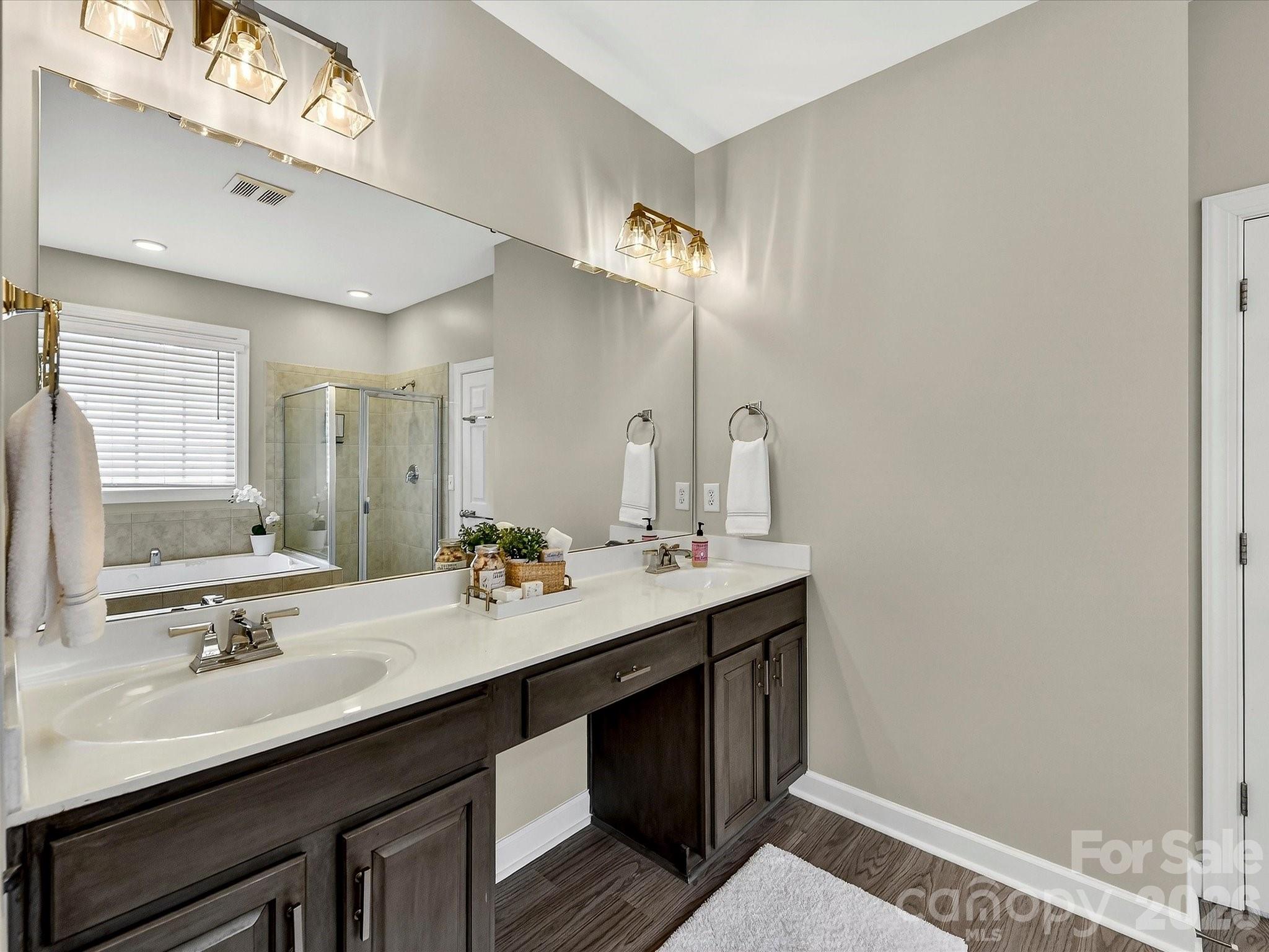 8735 Westmoreland Lake Drive