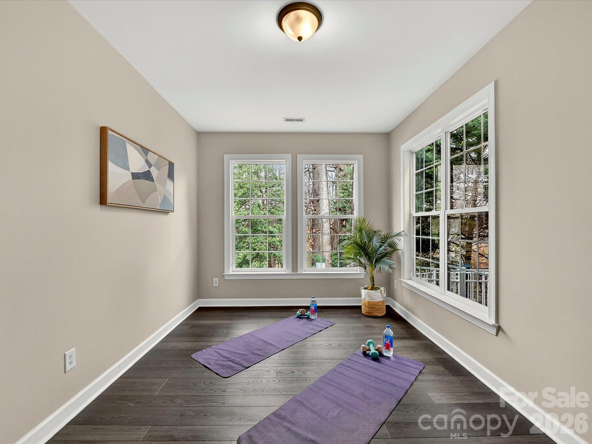 8735 Westmoreland Lake Drive