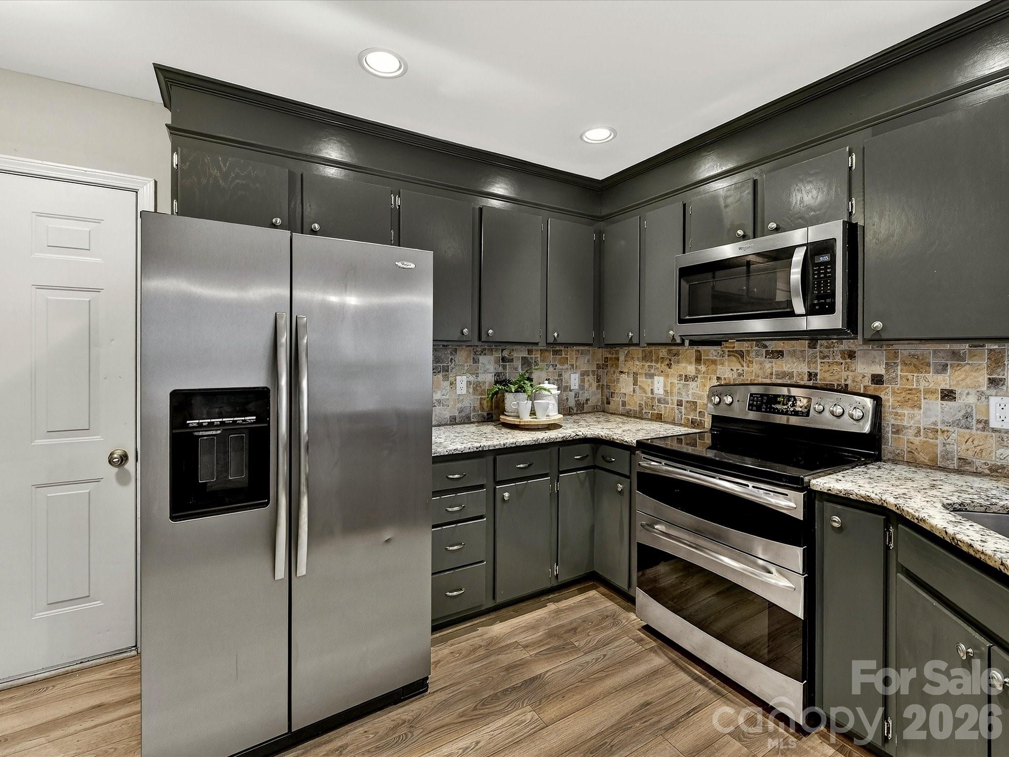 2795 Cold Springs Road