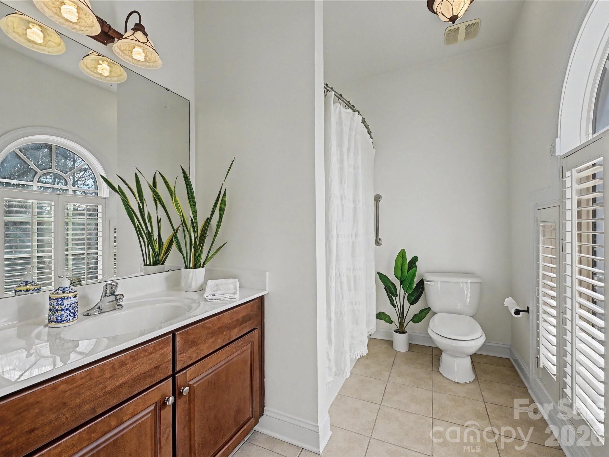 108 Braxton Gate Court