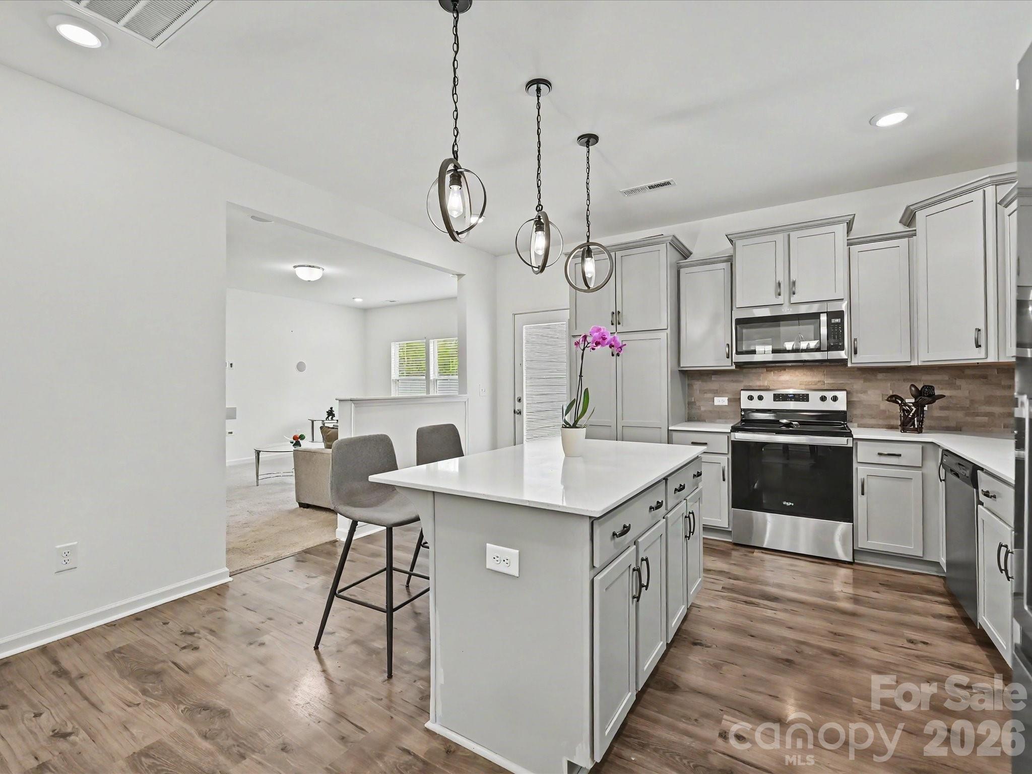 5125 Arbordale Way