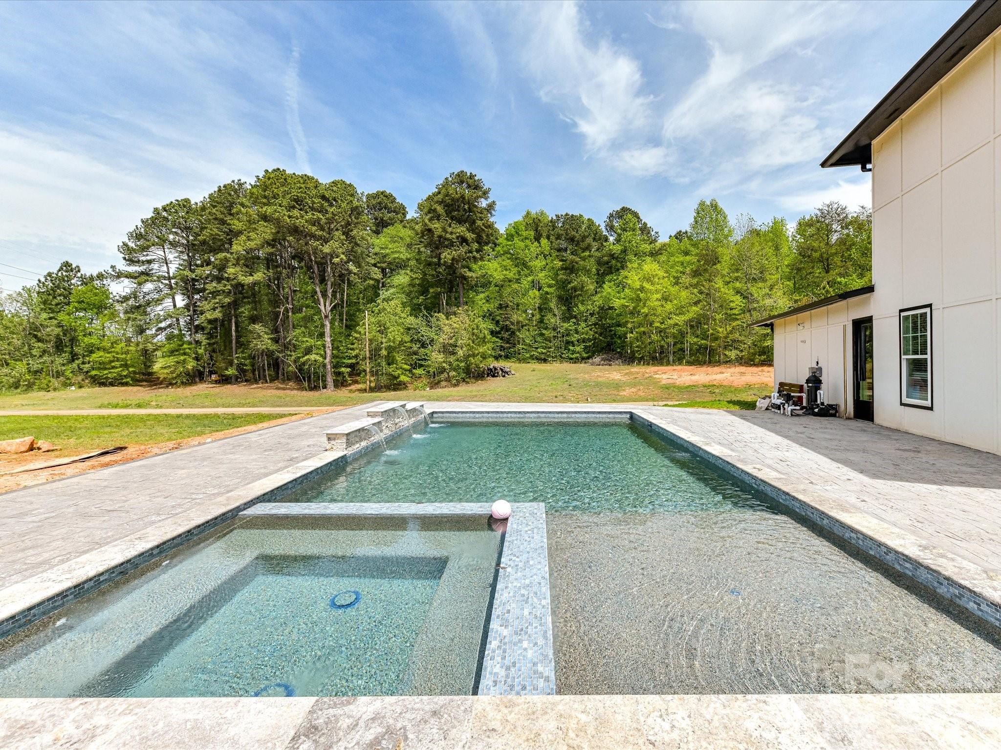 4987 Wildlife Lane