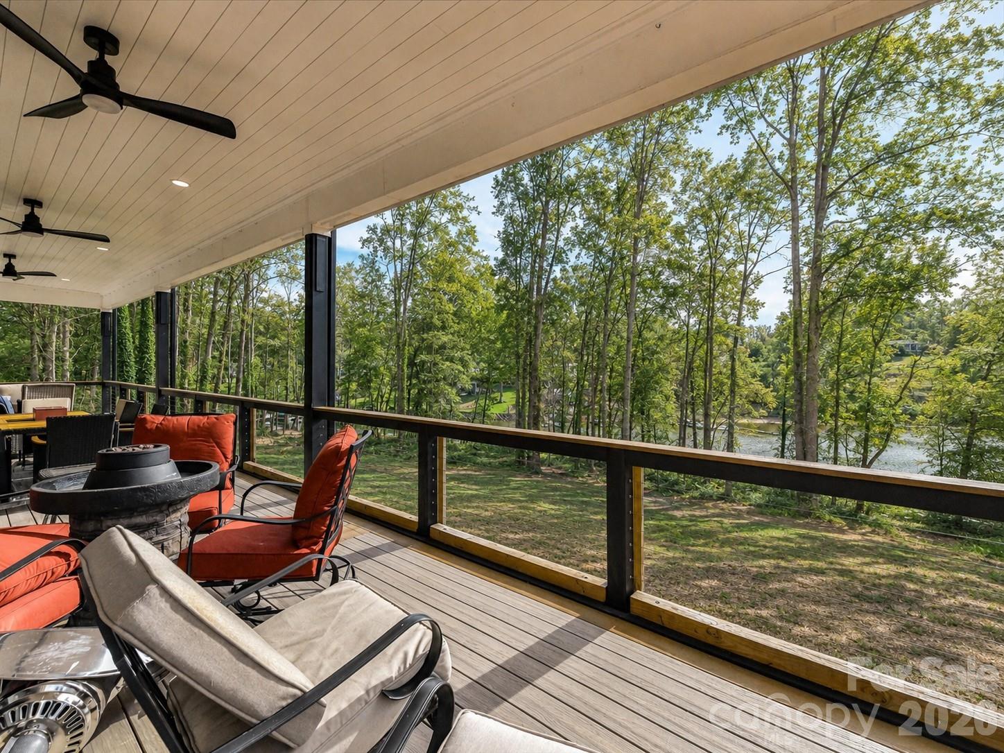 4987 Wildlife Lane