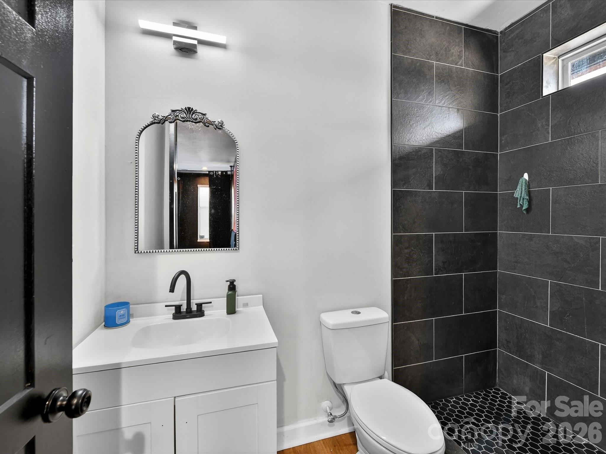 4987 Wildlife Lane