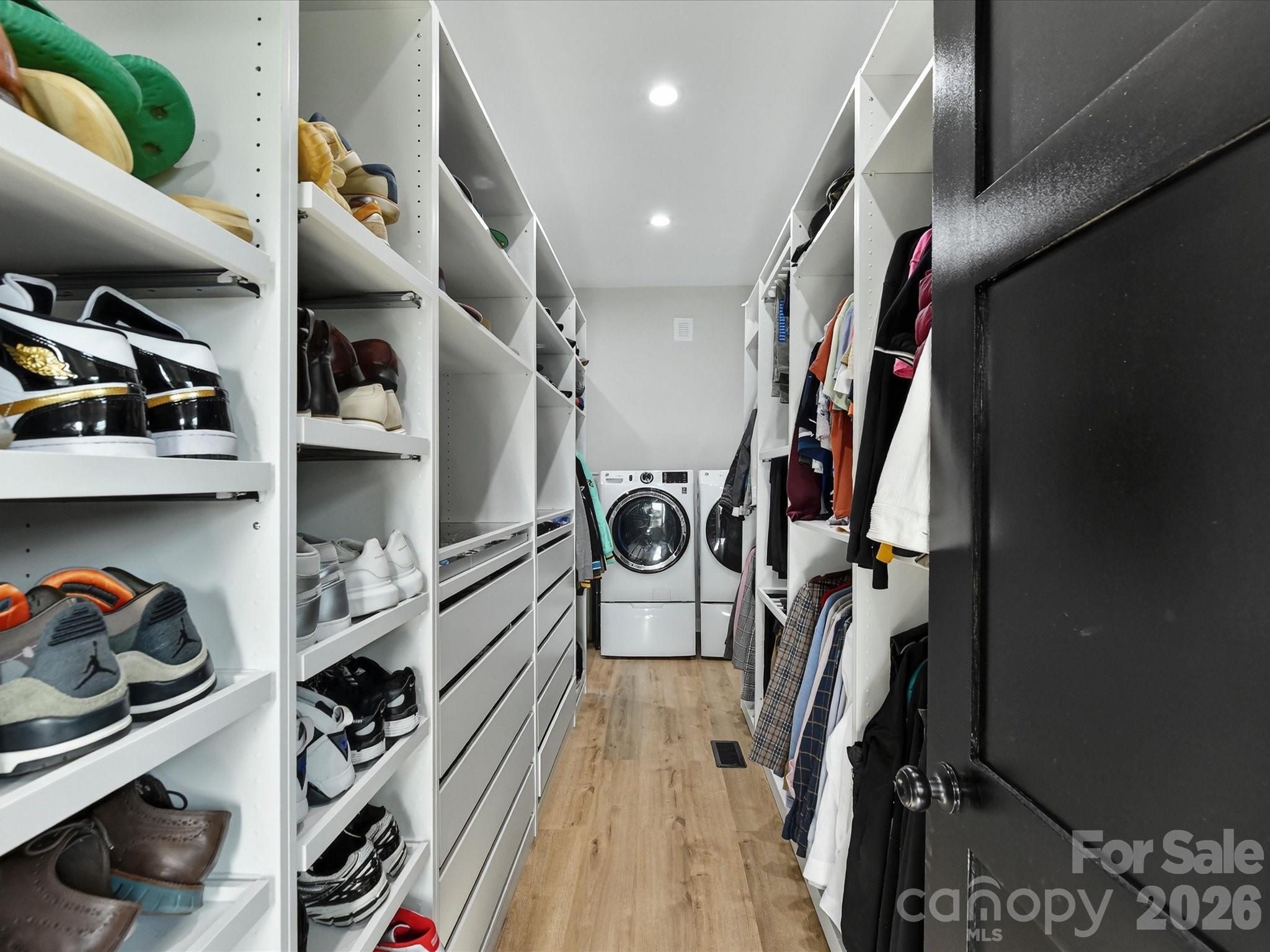 4987 Wildlife Lane
