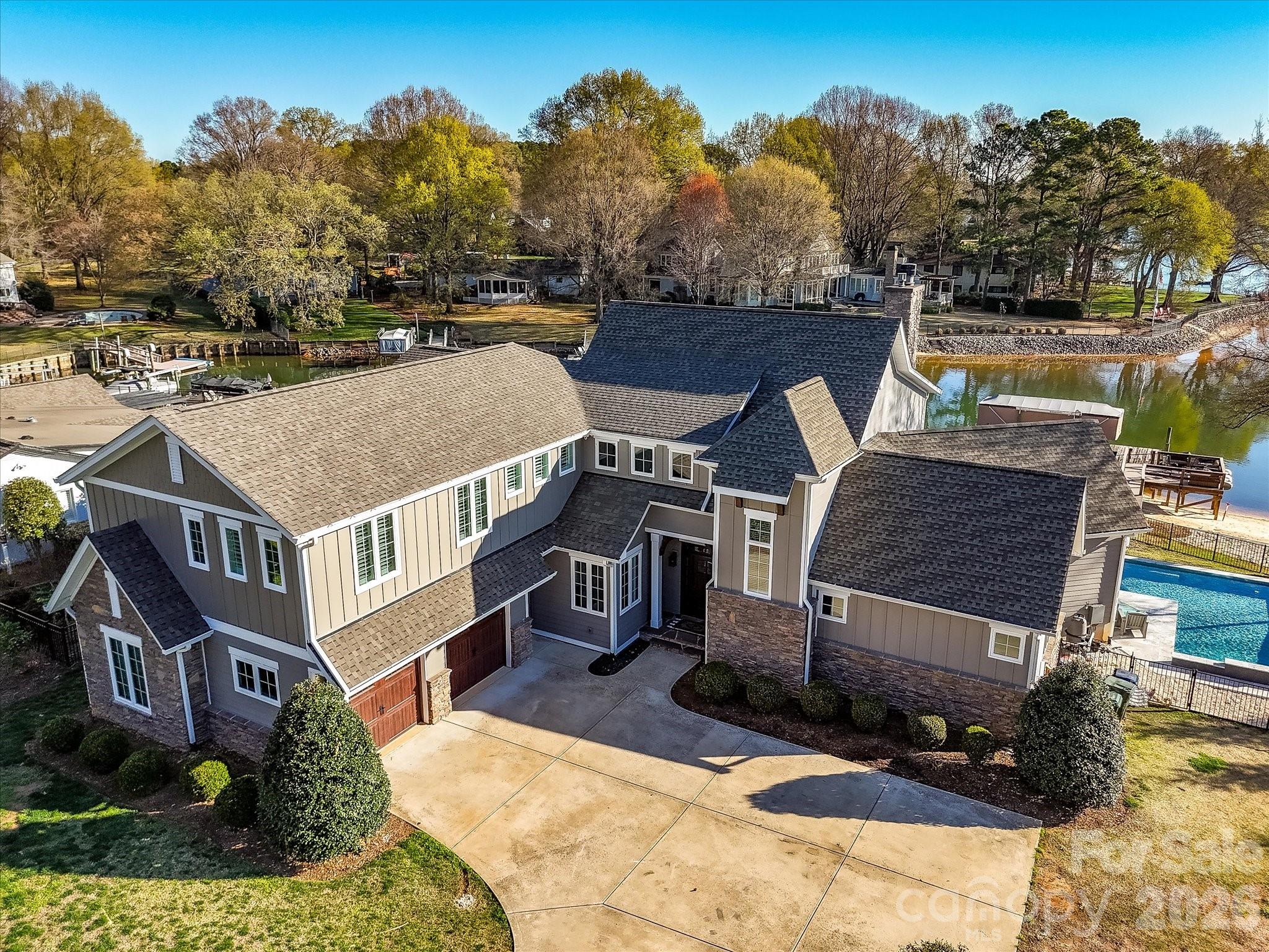 18014 Whispering Oaks Drive