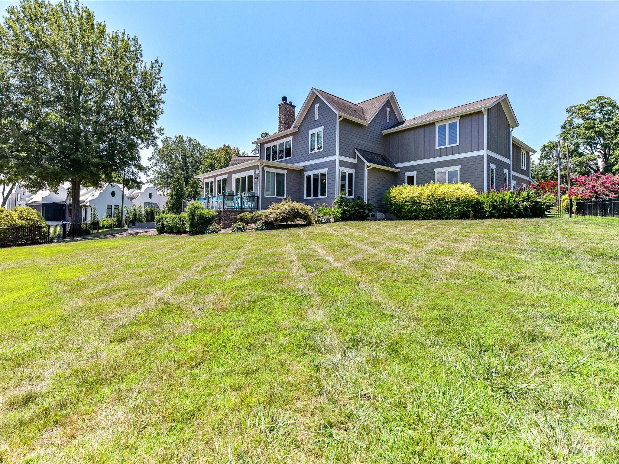 18014 Whispering Oaks Drive