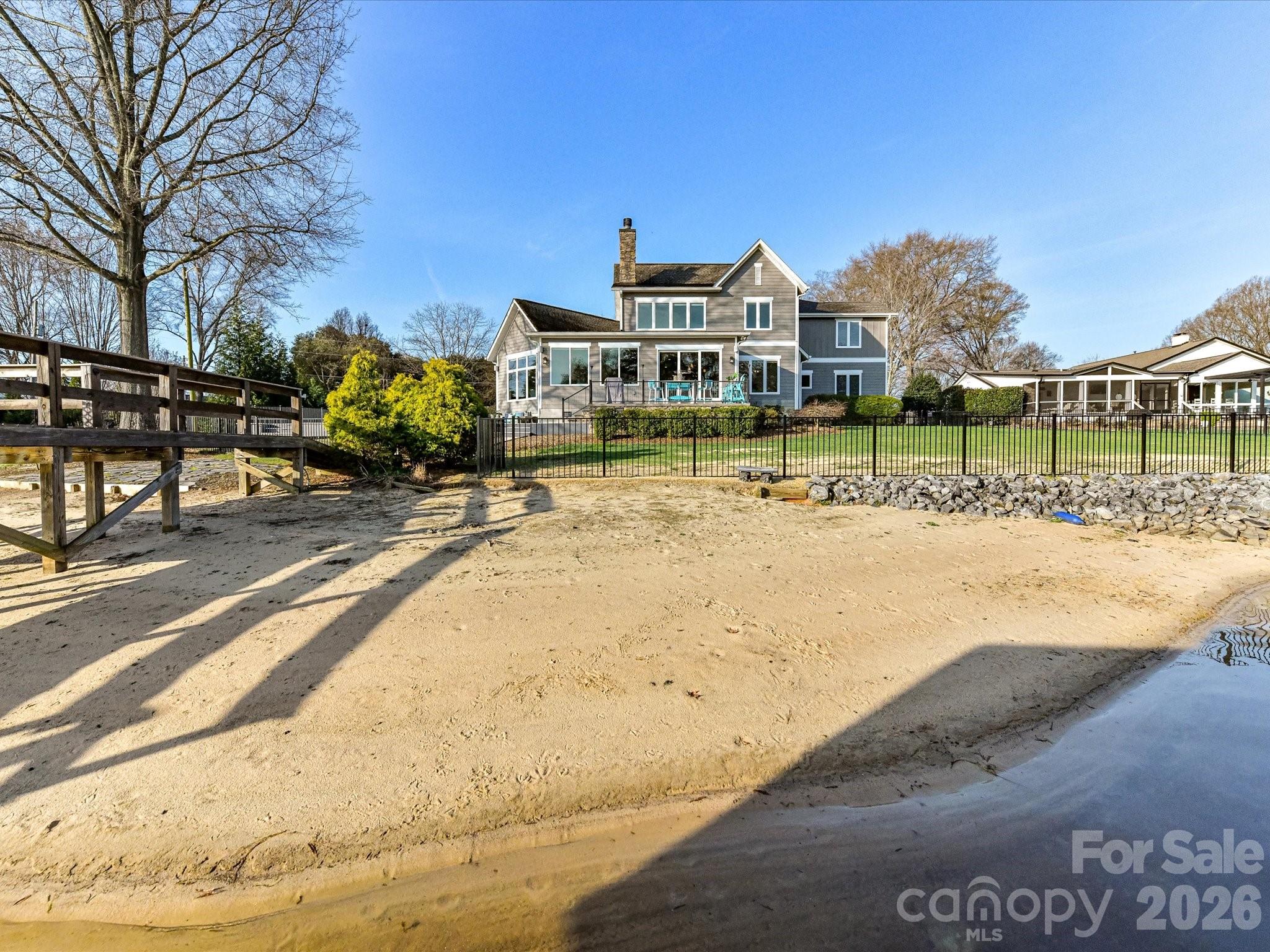 18014 Whispering Oaks Drive