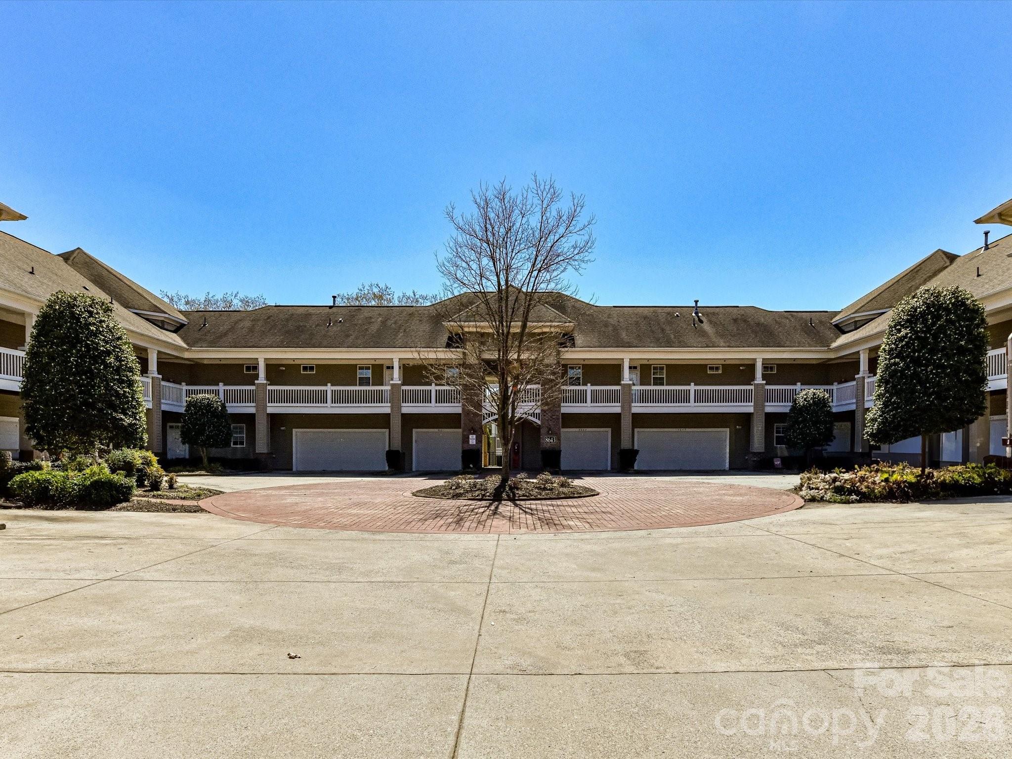 8665 Edinburgh Square Drive