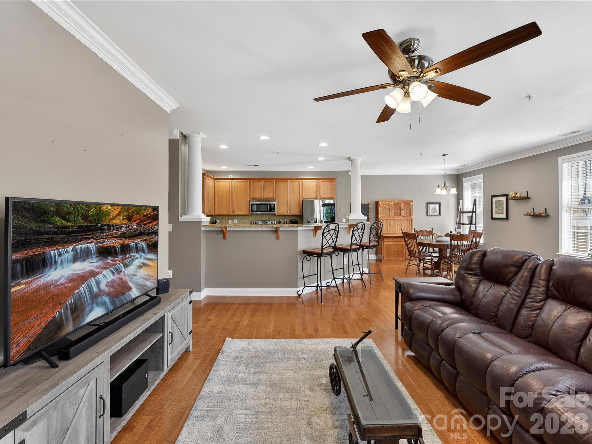 8665 Edinburgh Square Drive