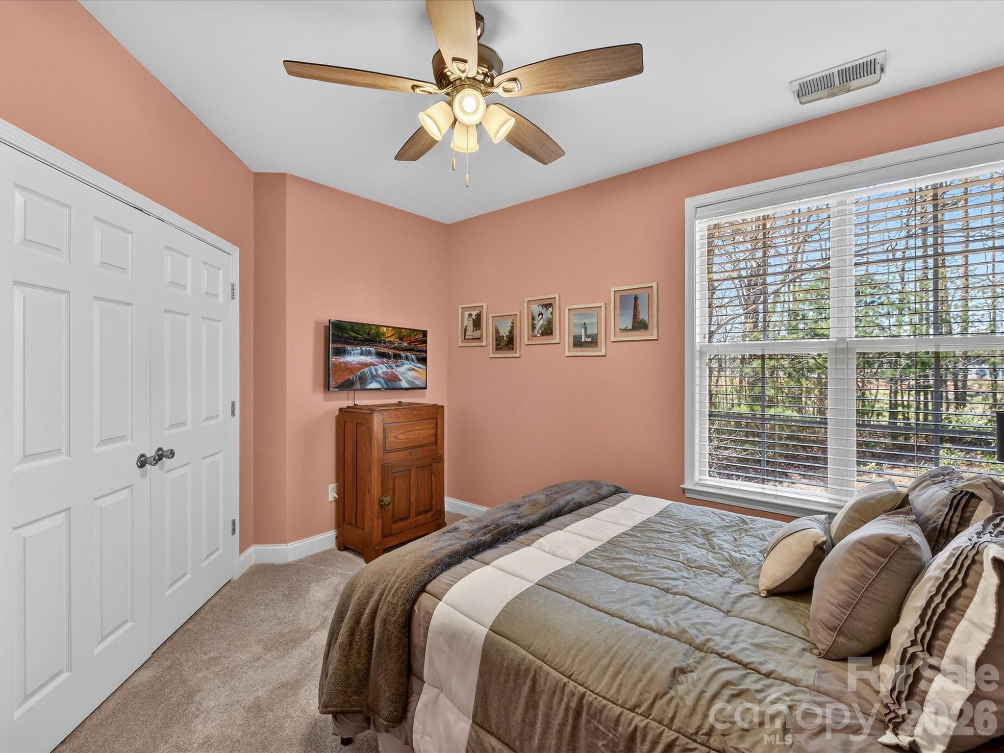 8665 Edinburgh Square Drive
