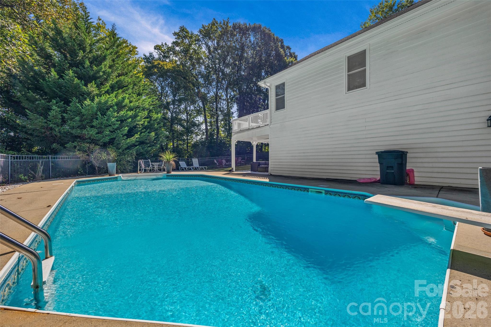 7142 Forest Hills Drive