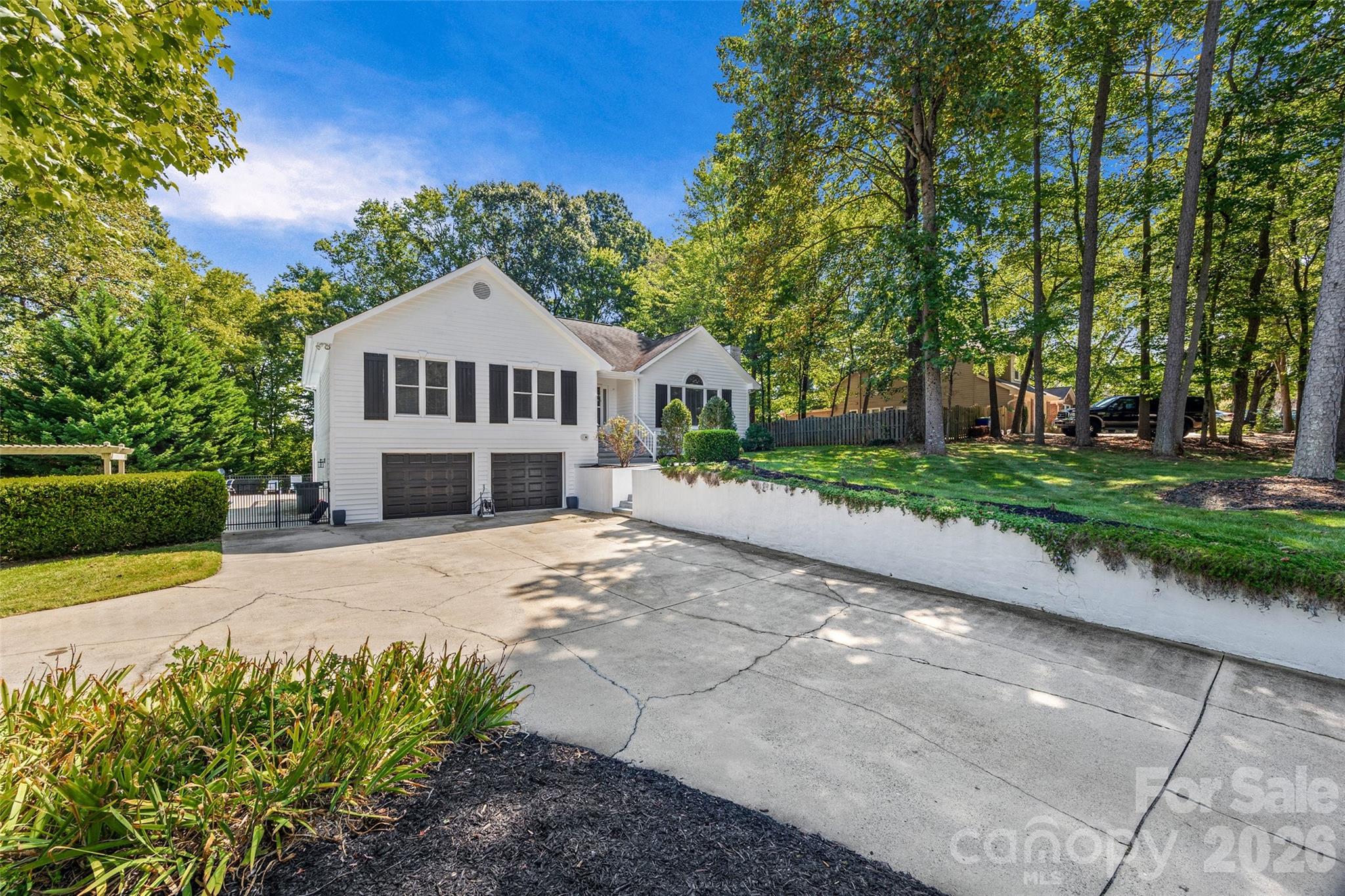 7142 Forest Hills Drive