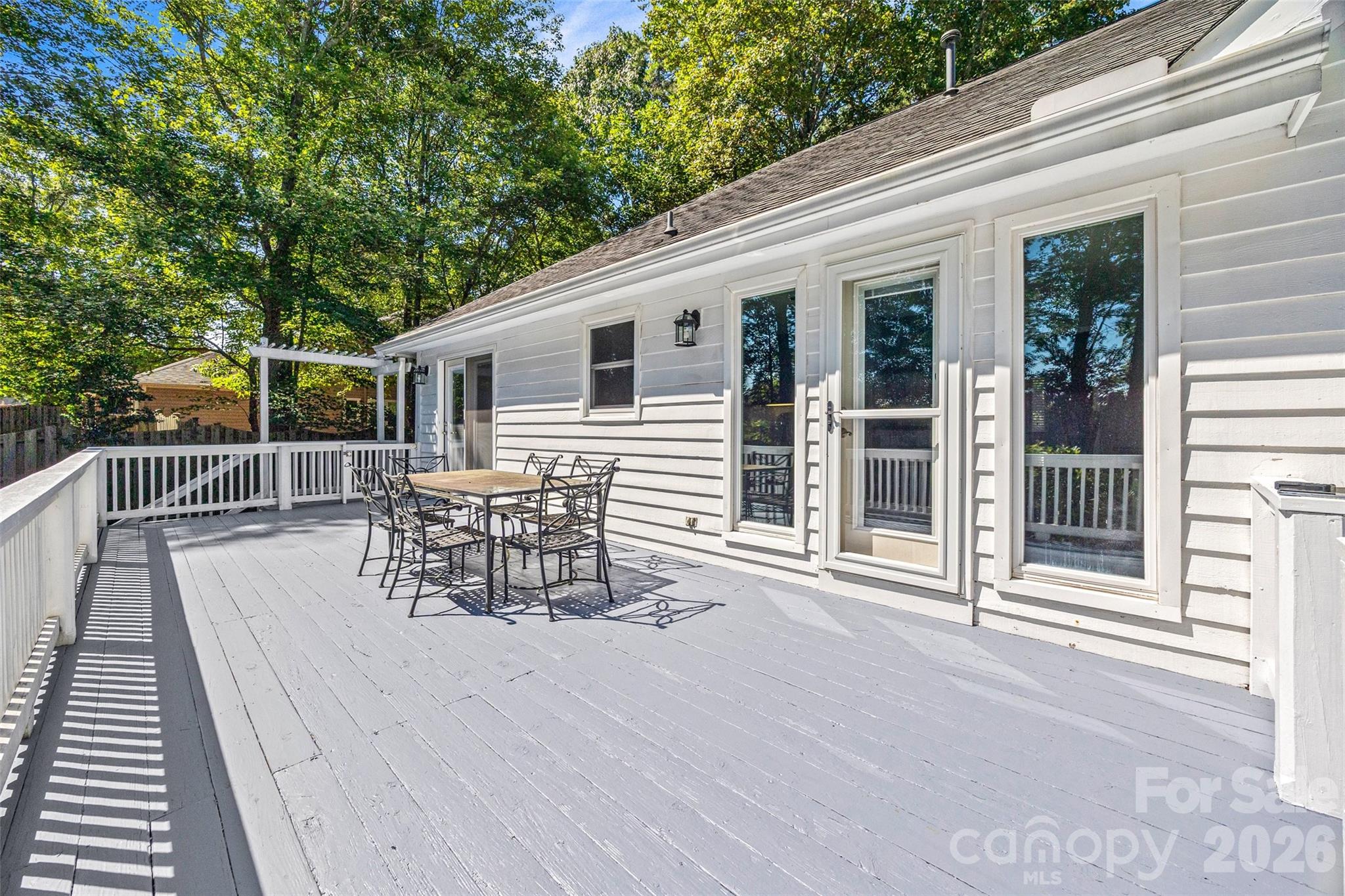 7142 Forest Hills Drive