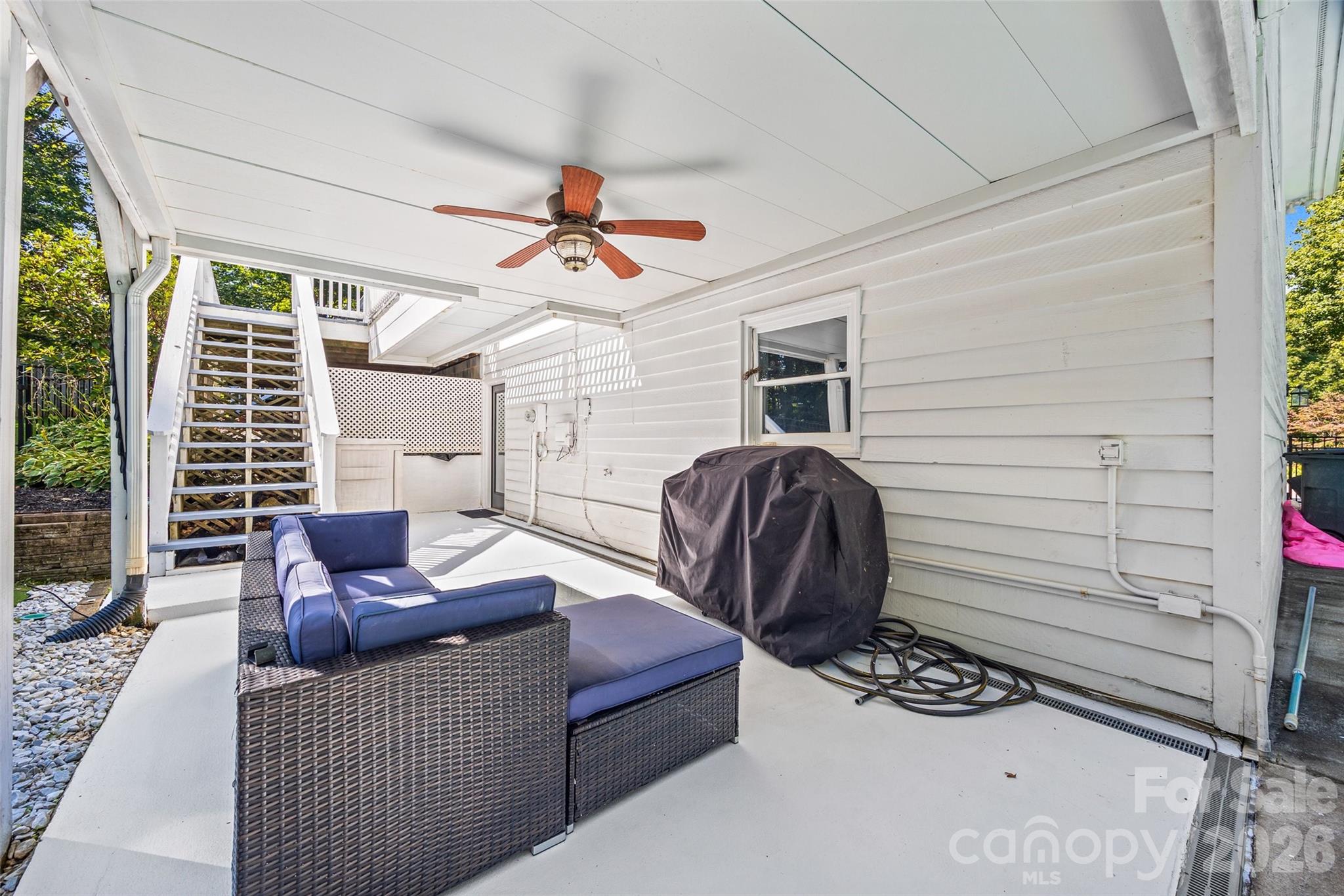 7142 Forest Hills Drive