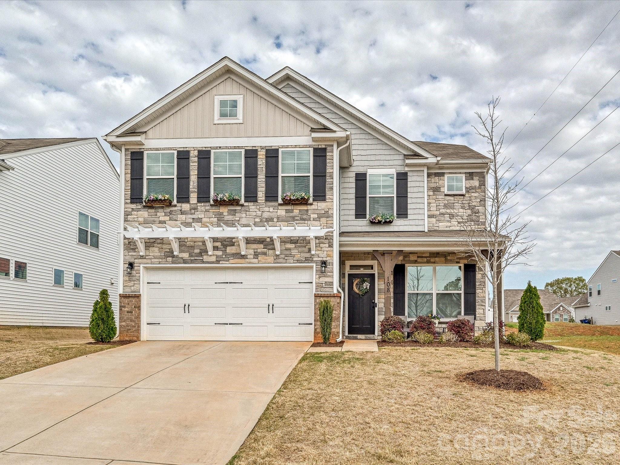 108 Old Field Road