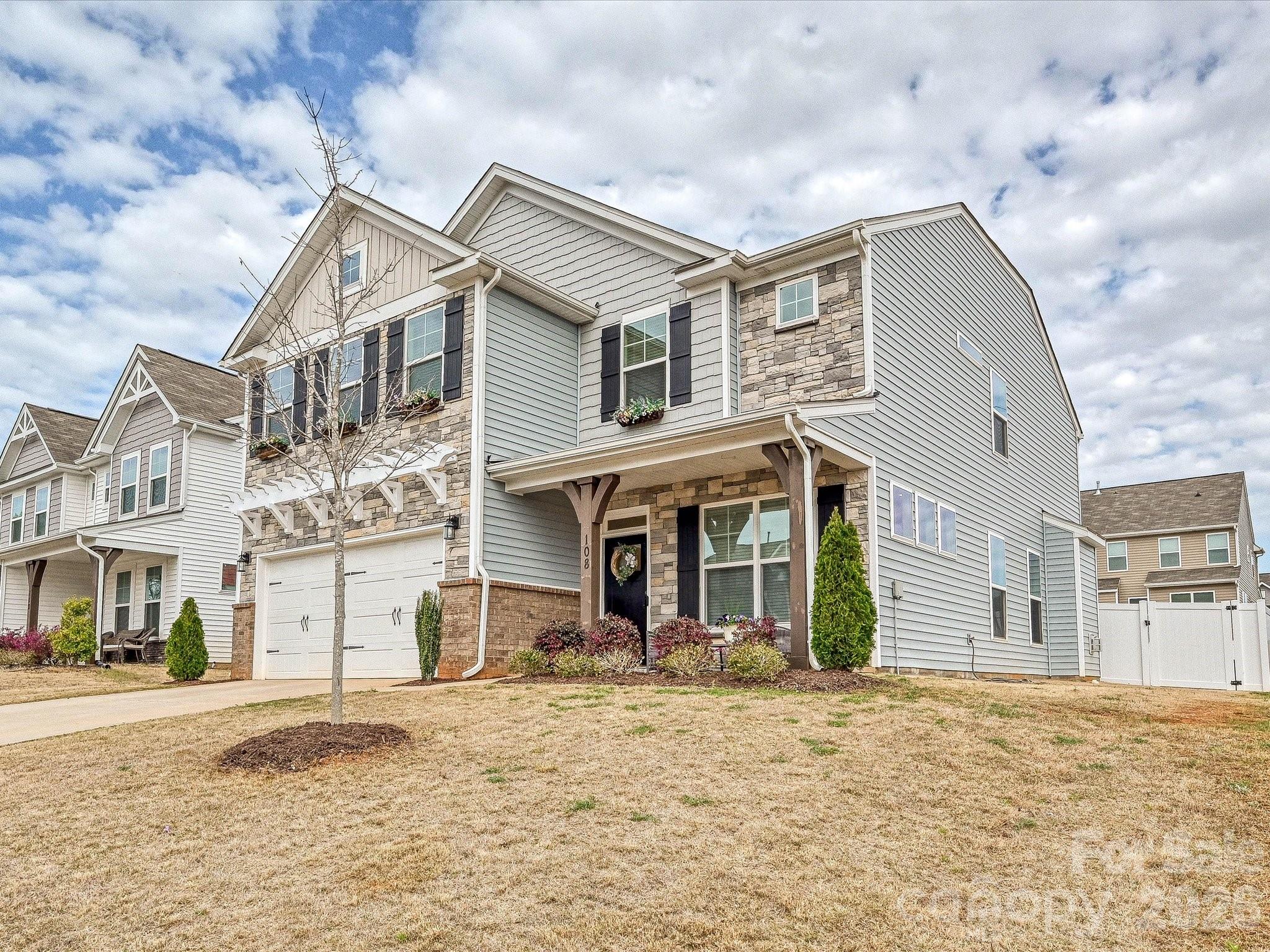 108 Old Field Road