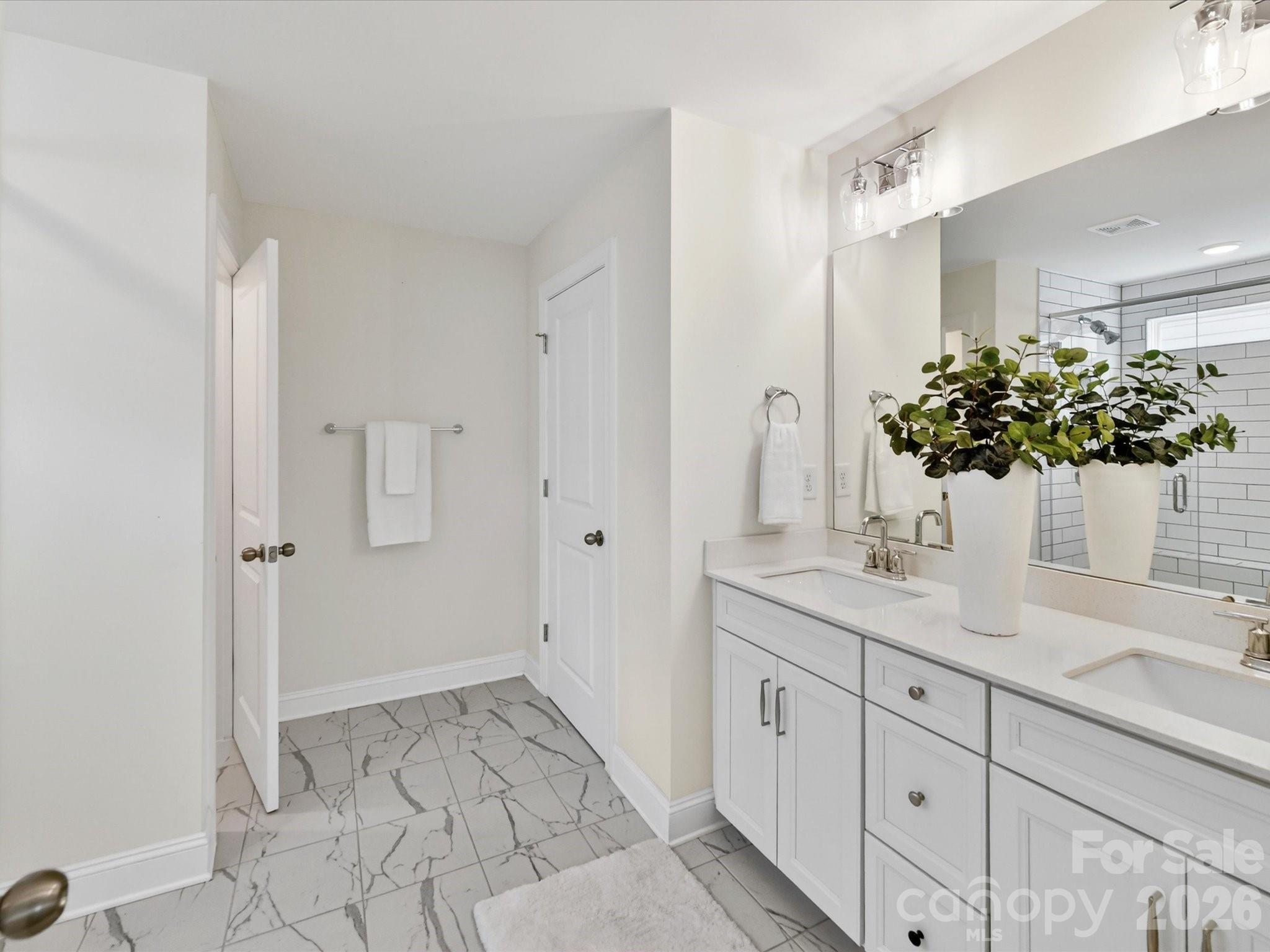 3869 Center Place Drive