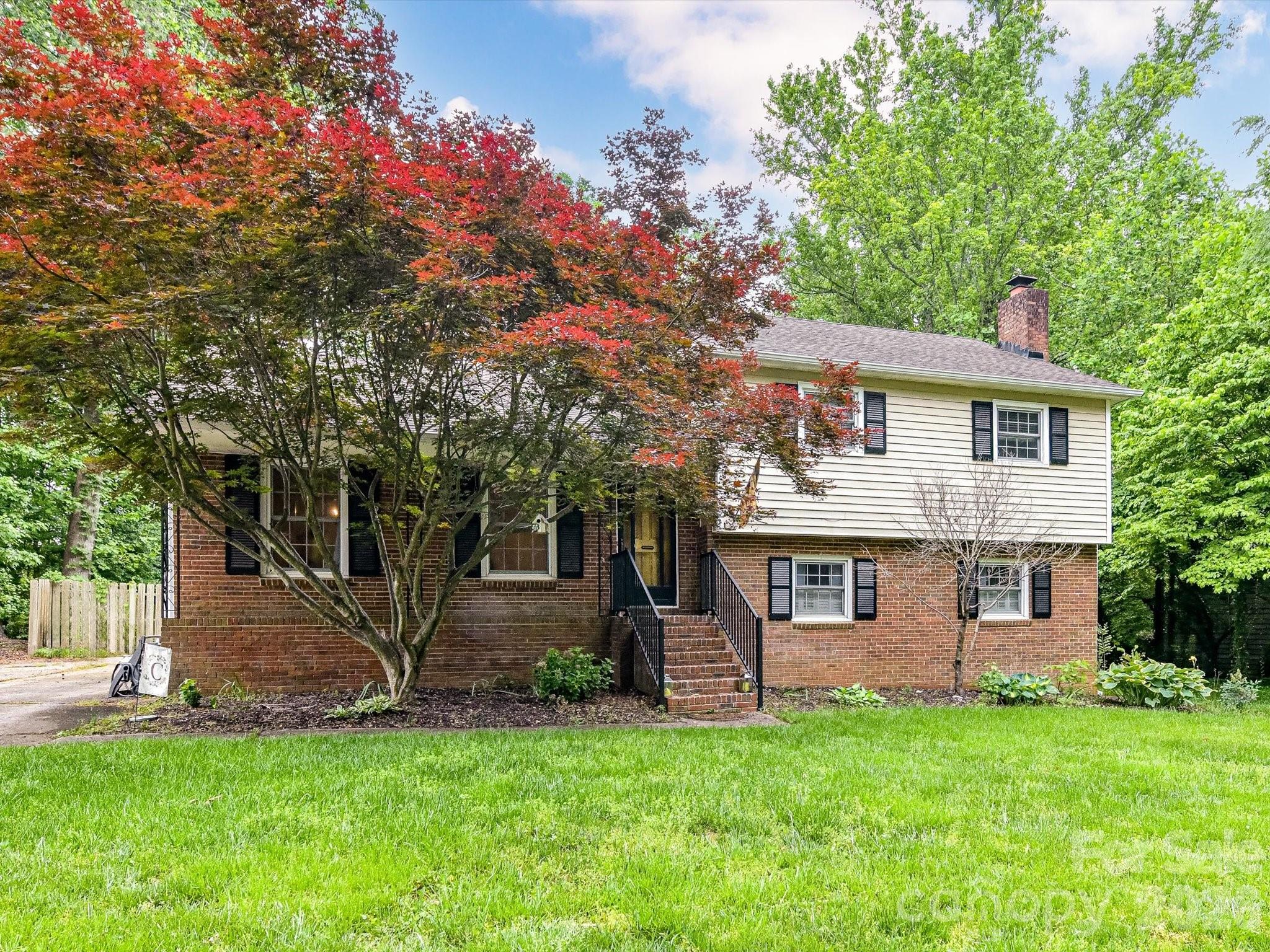 119 Cliffwood Circle
