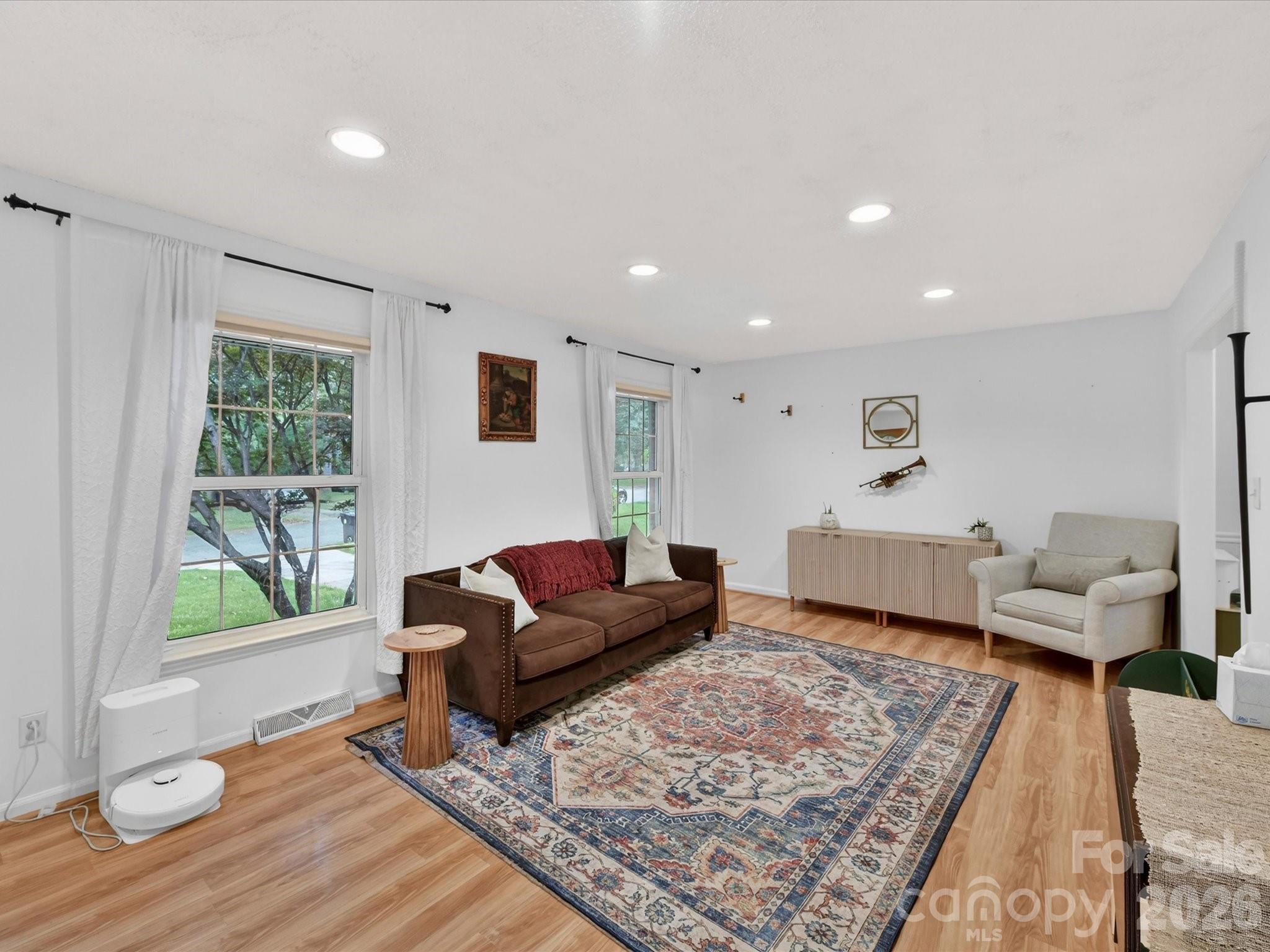 119 Cliffwood Circle