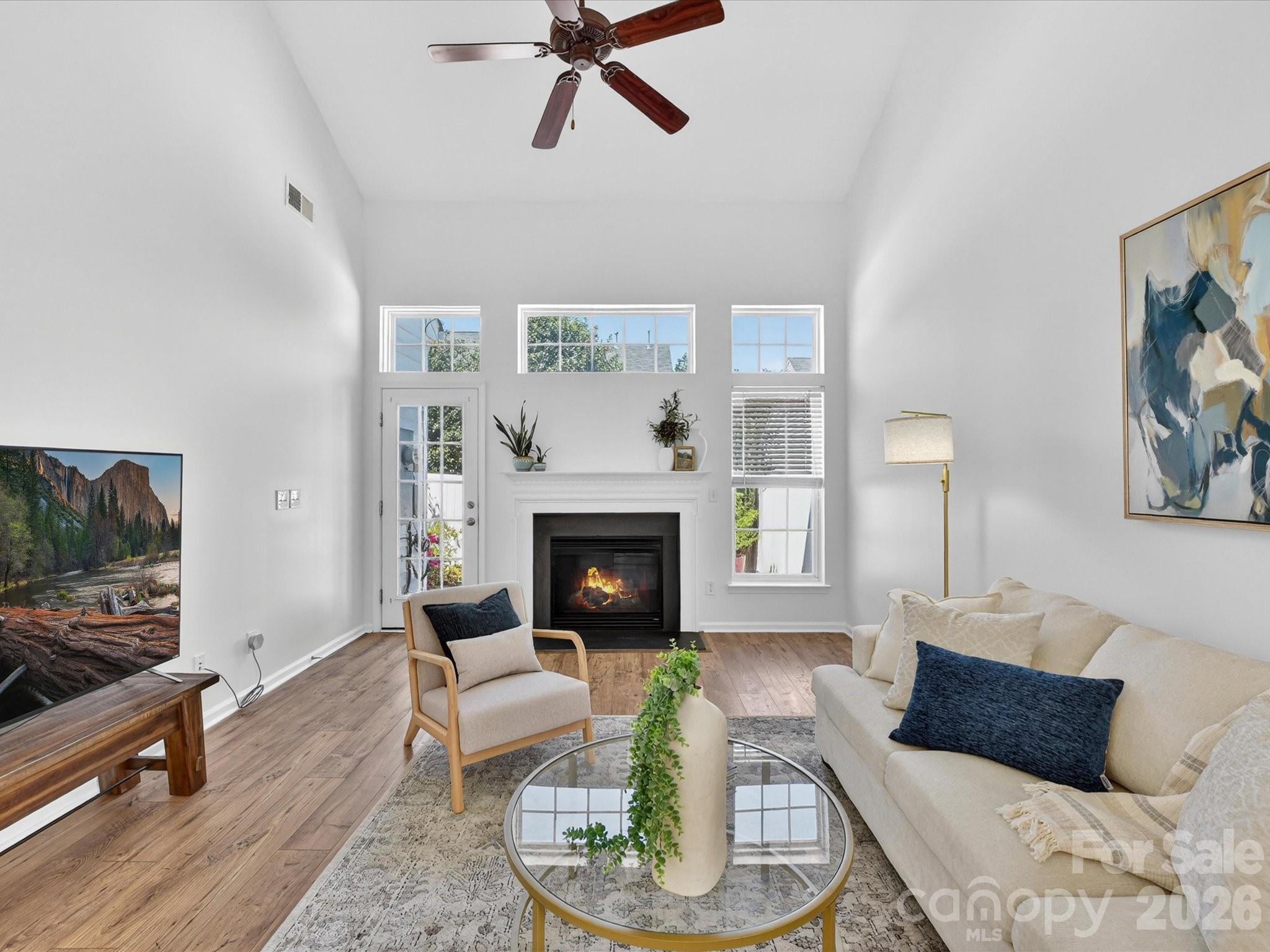 4237 Piccadilly Lane