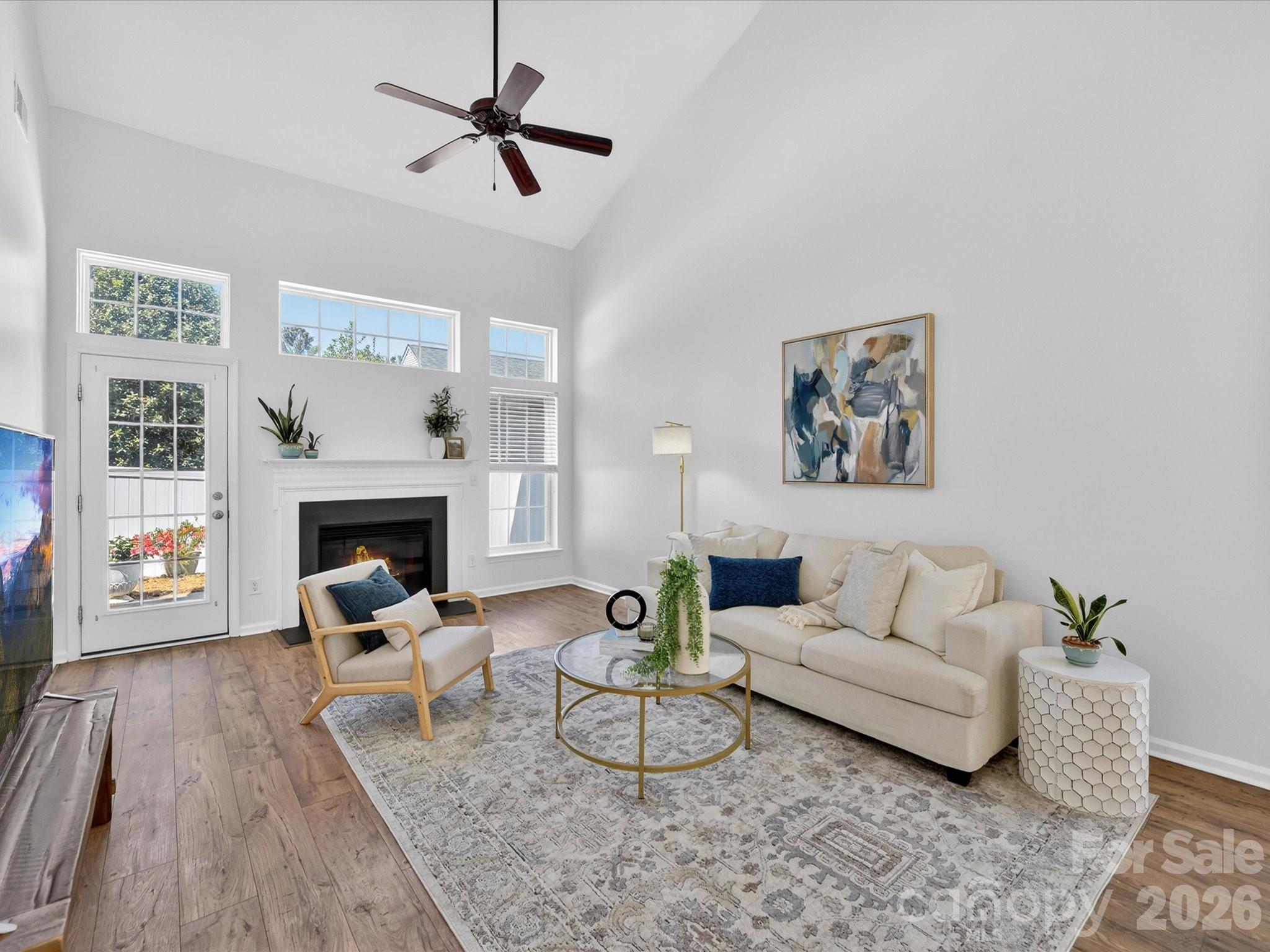 4237 Piccadilly Lane