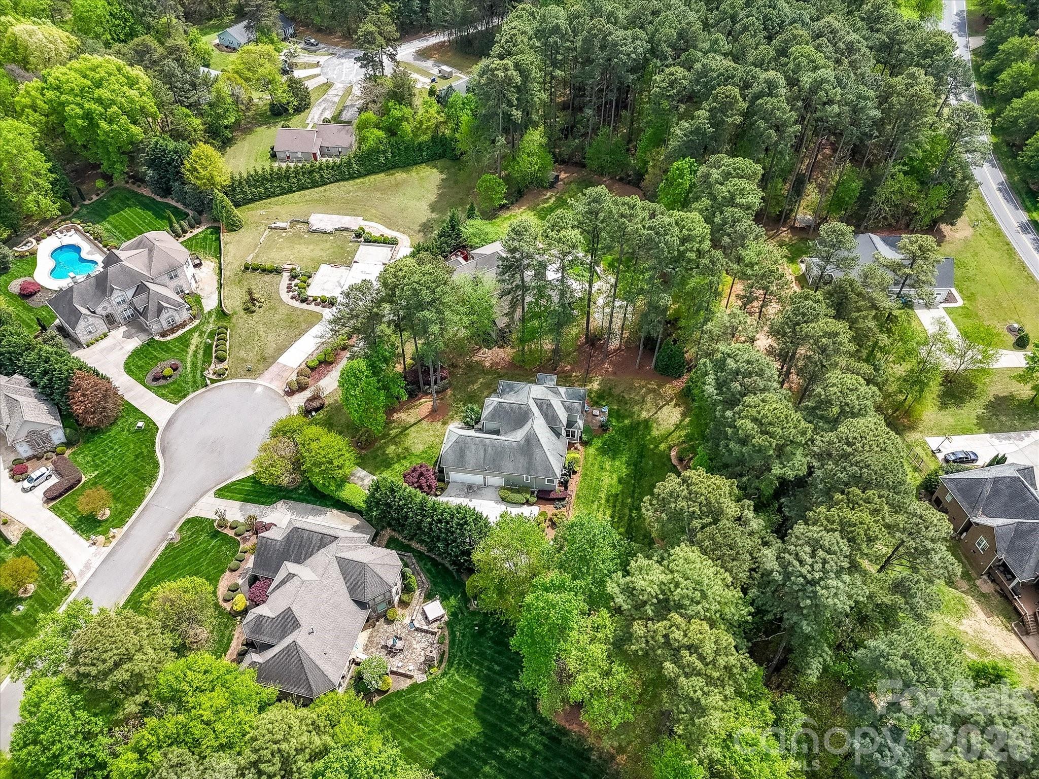 112 Misty Meadows Court