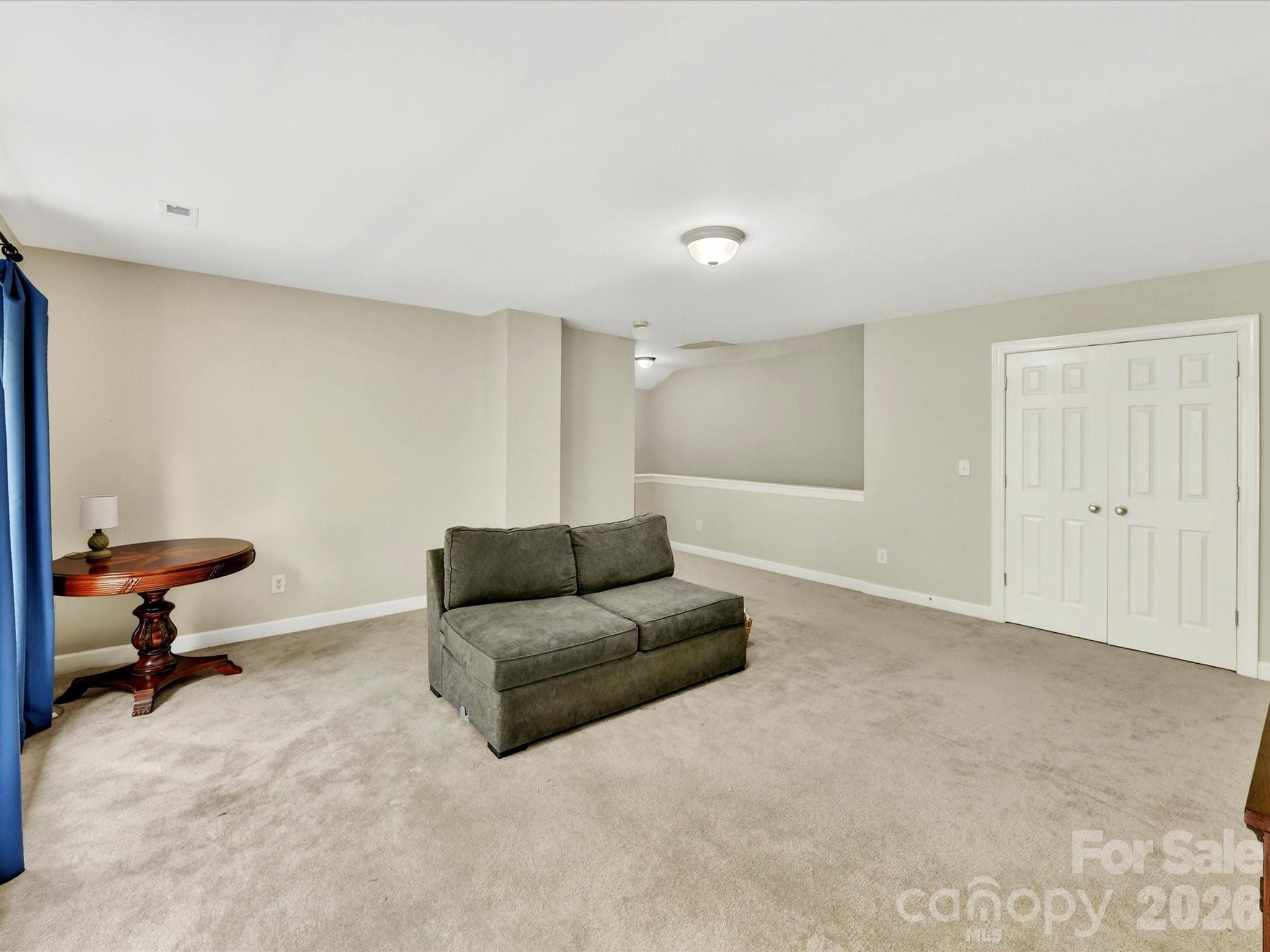 18721 The Commons Boulevard