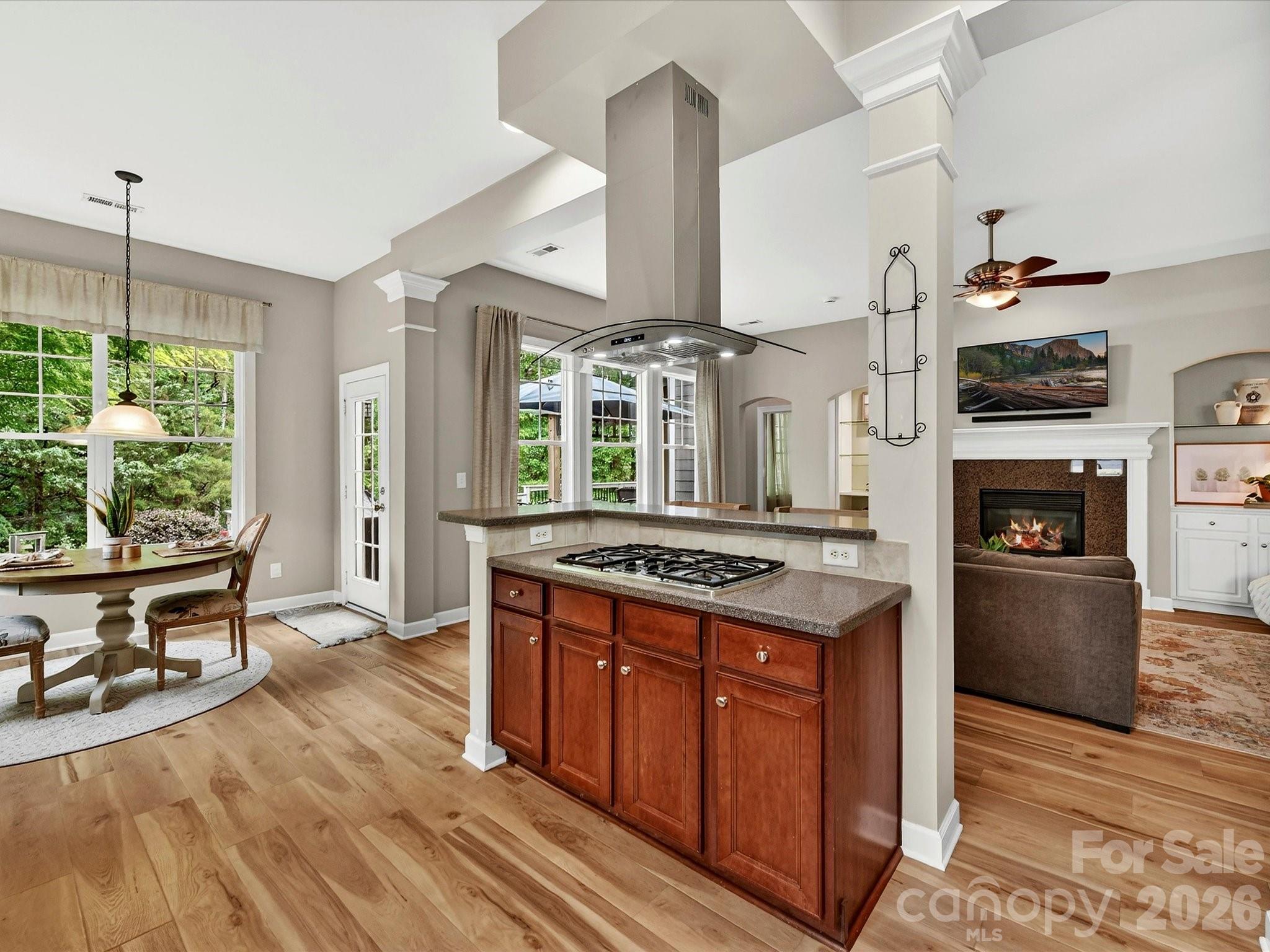 18721 The Commons Boulevard