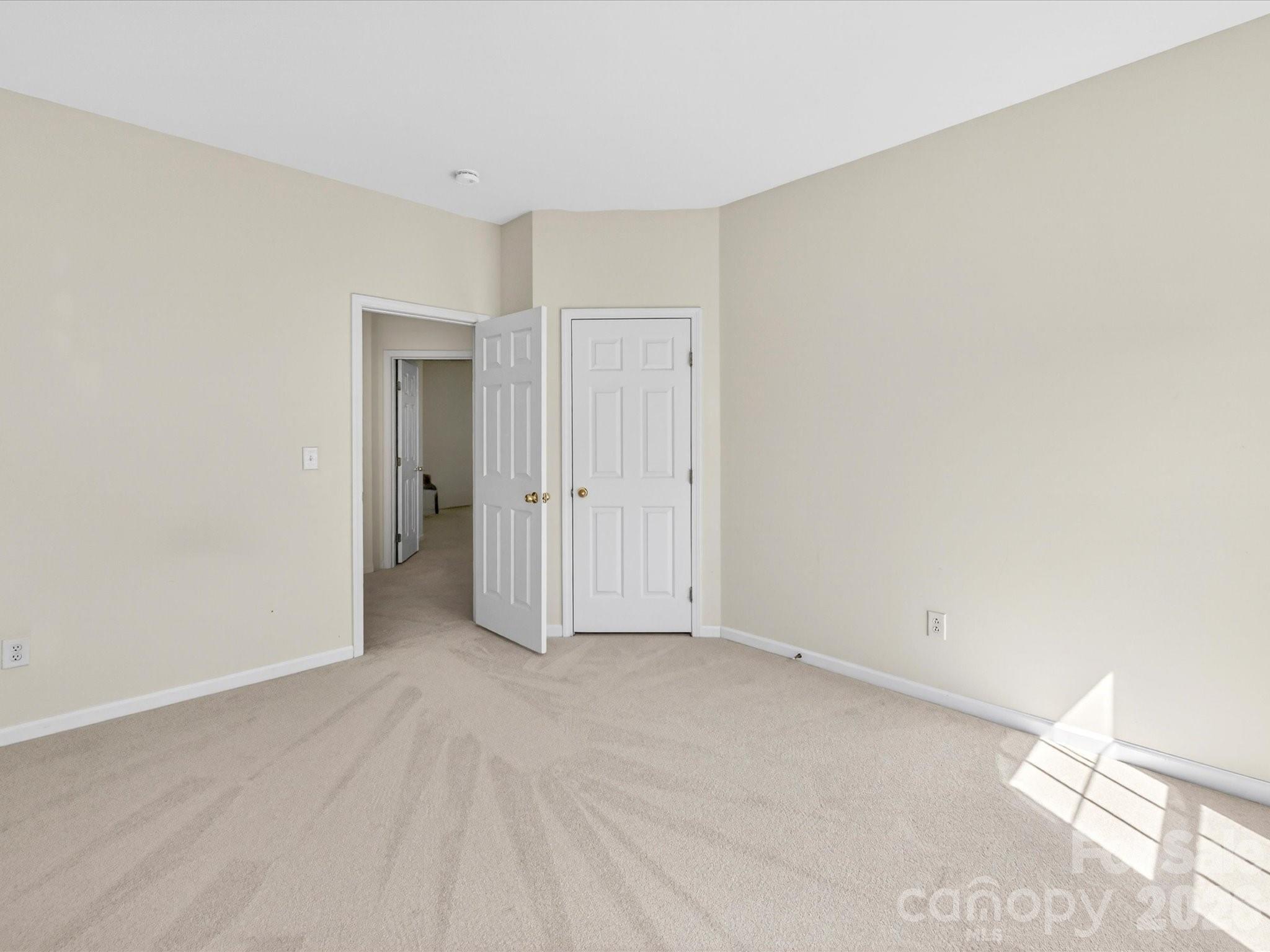 4179 Buckingham Drive