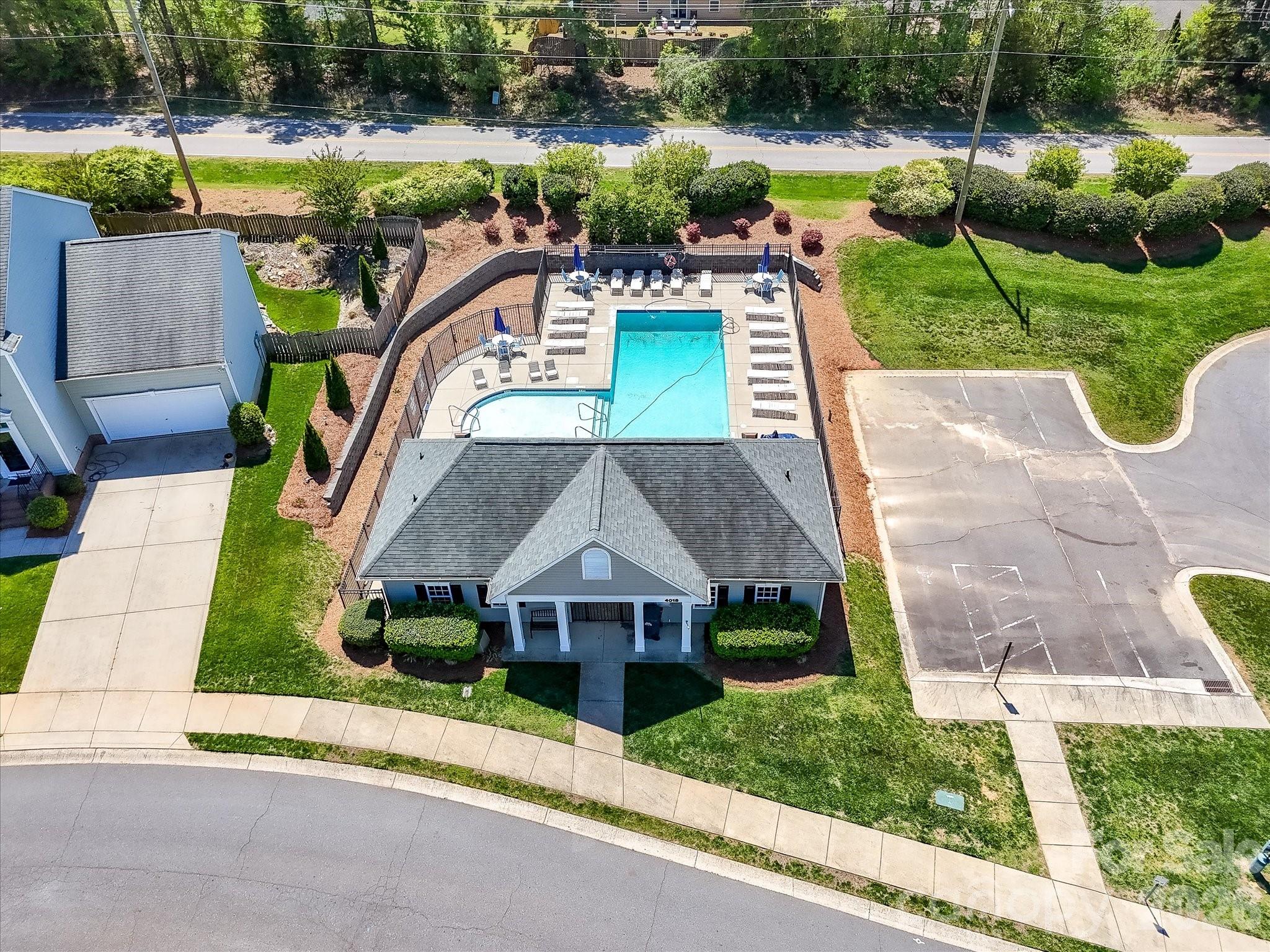 4179 Buckingham Drive