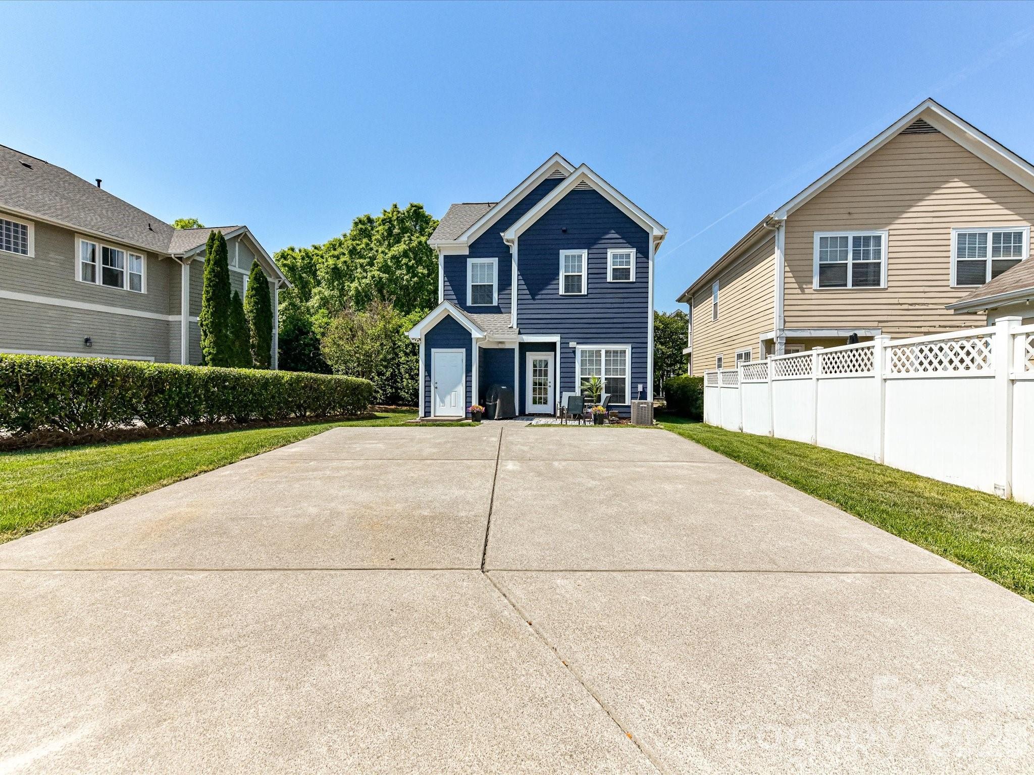 15224 Waterfront Drive