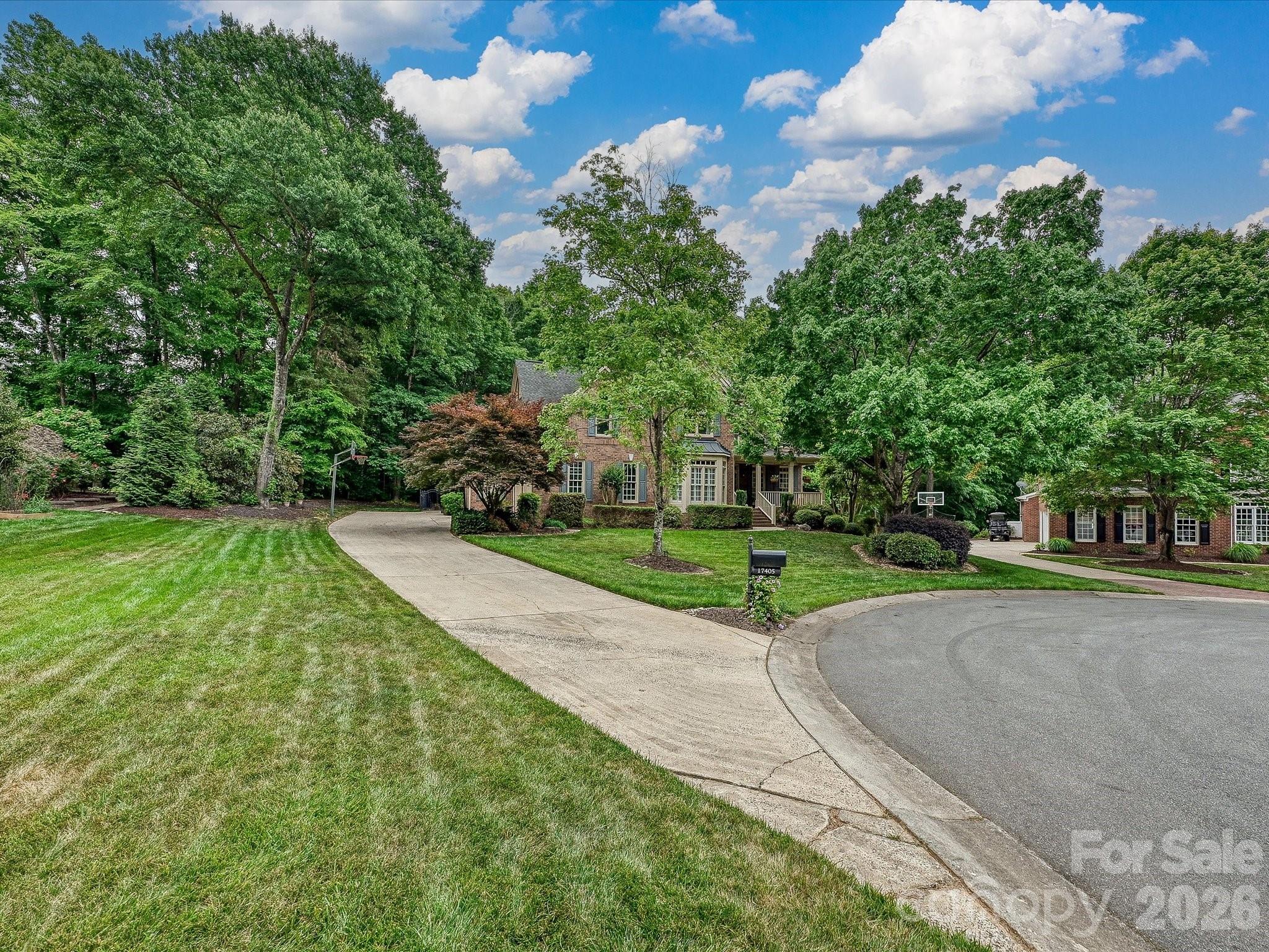 17405 Lynx Den Court