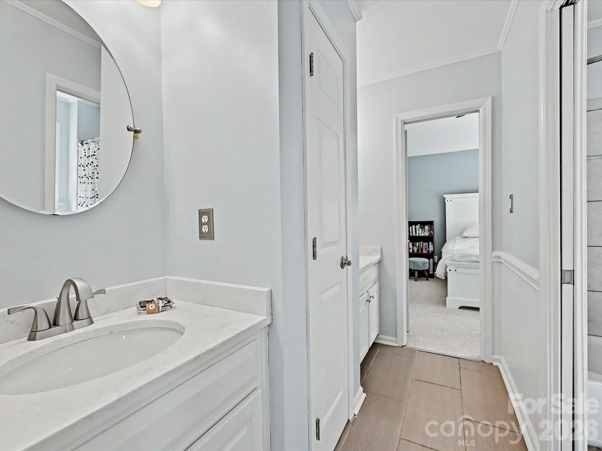 17405 Lynx Den Court
