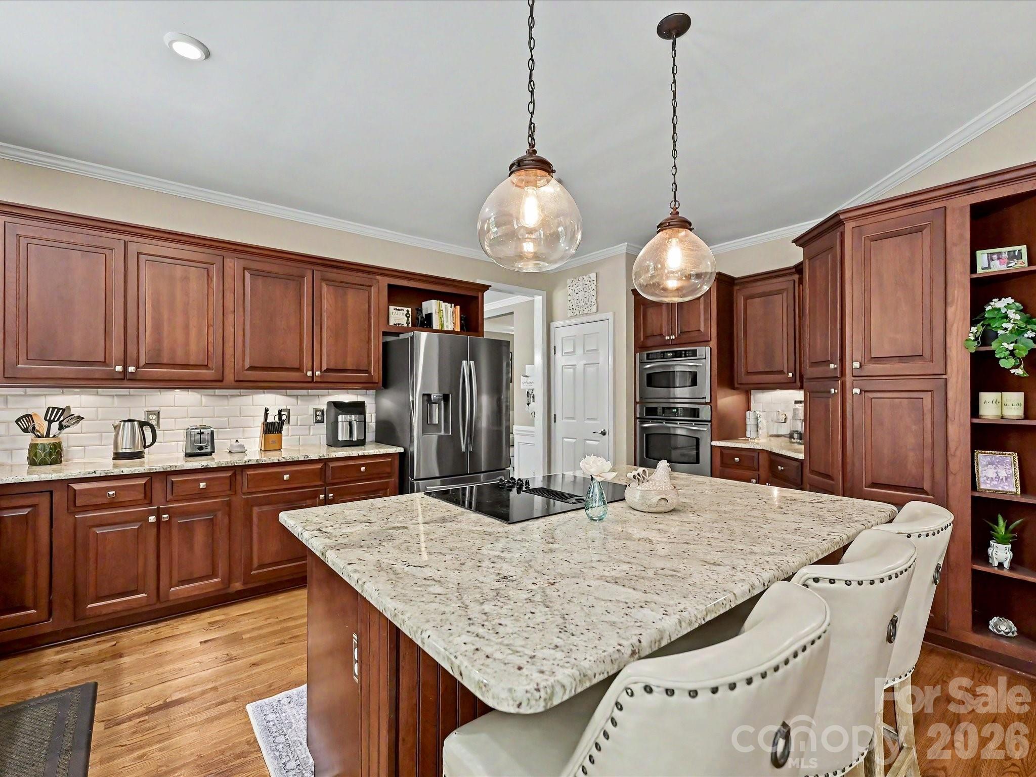 17405 Lynx Den Court
