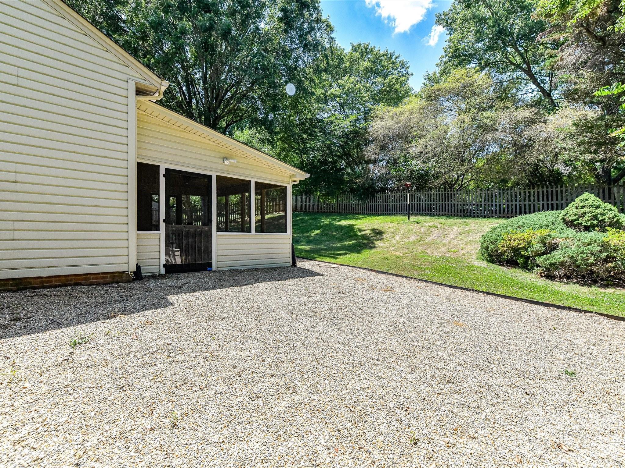 9518 Cedar River Road
