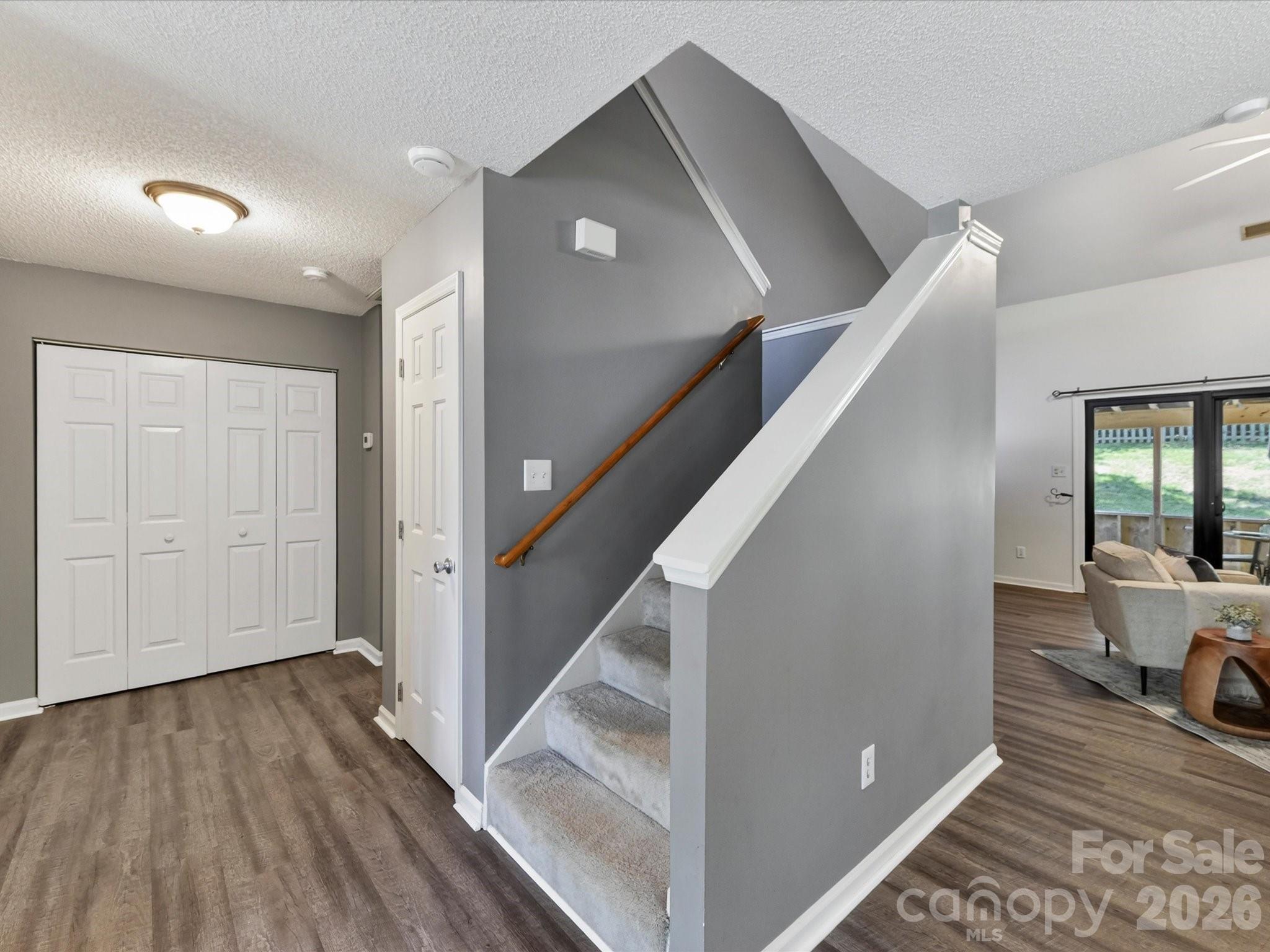 9518 Cedar River Road