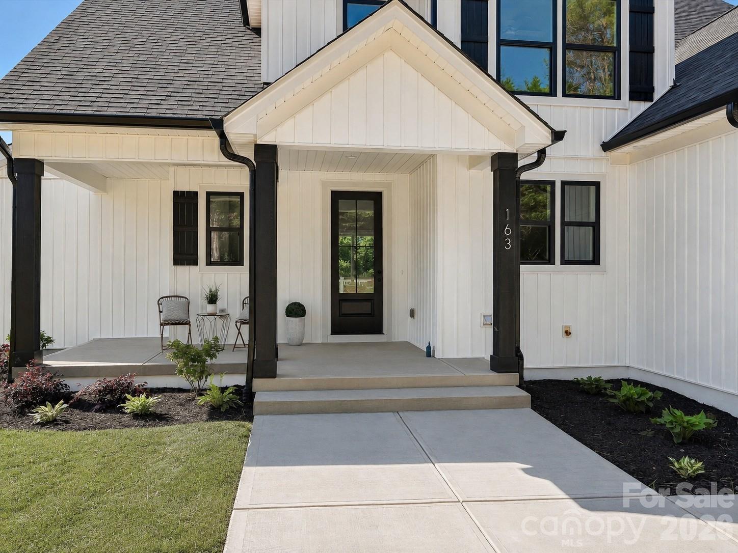 163 Lone Pine Road